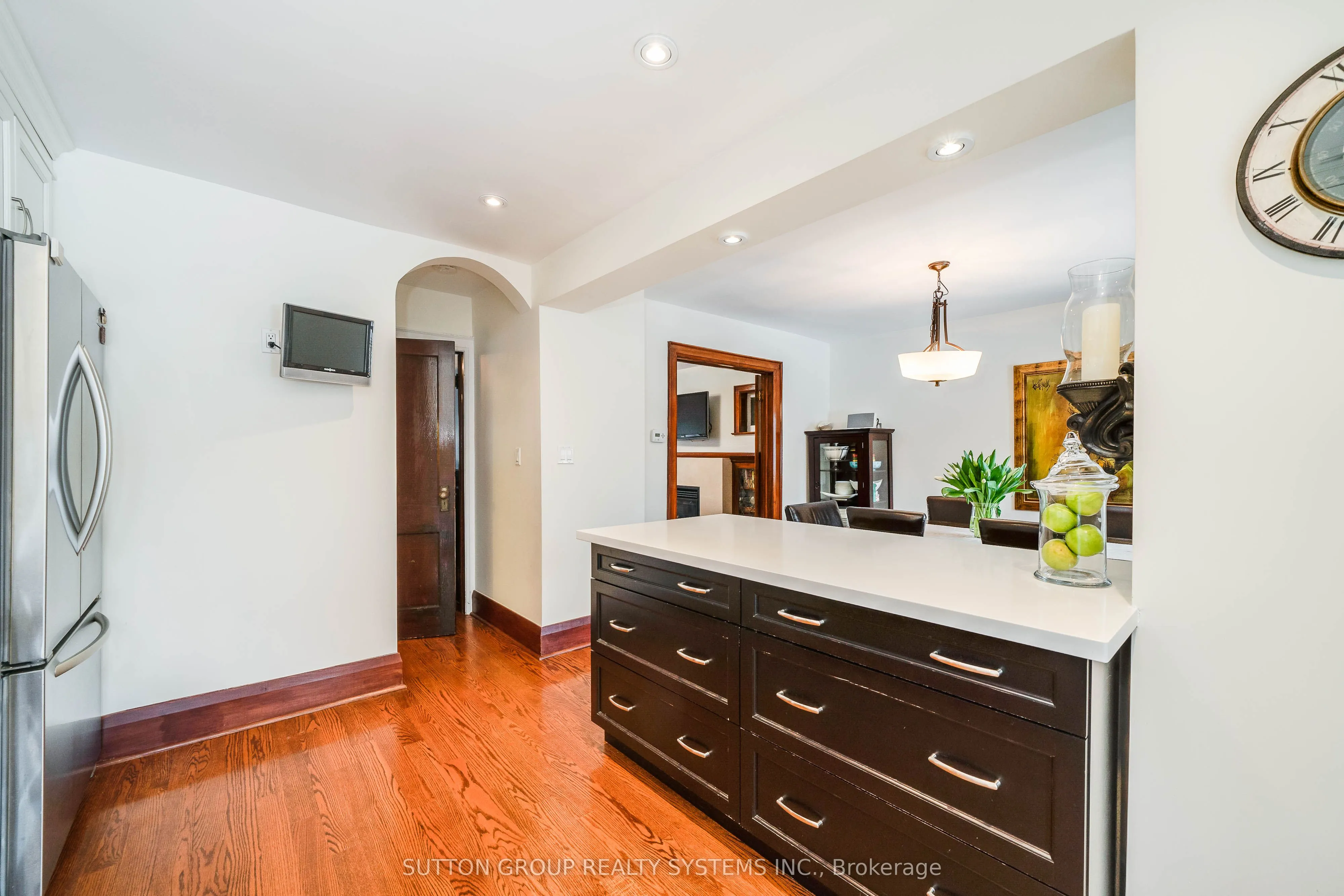 42 Runnymede Road