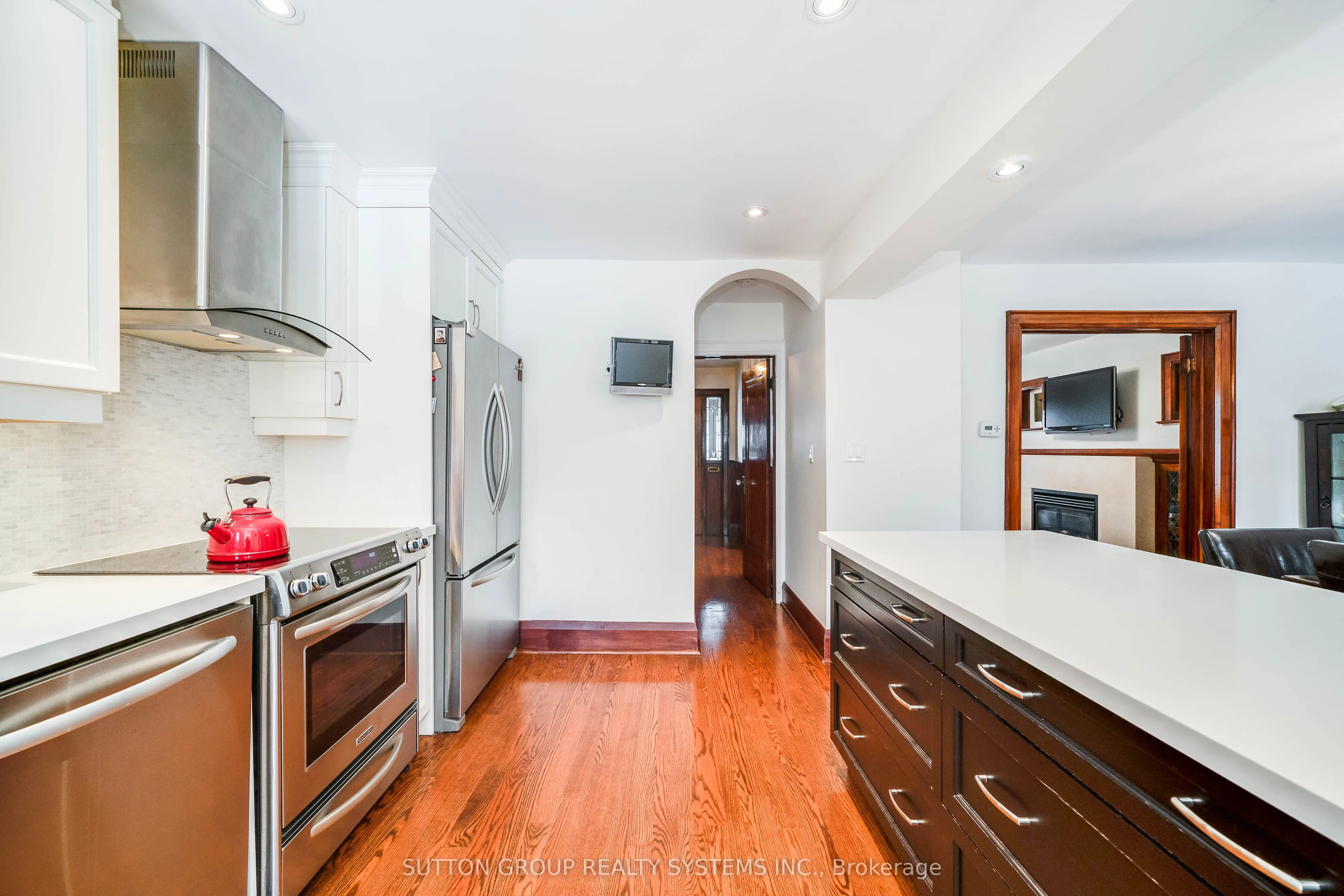 42 Runnymede Road