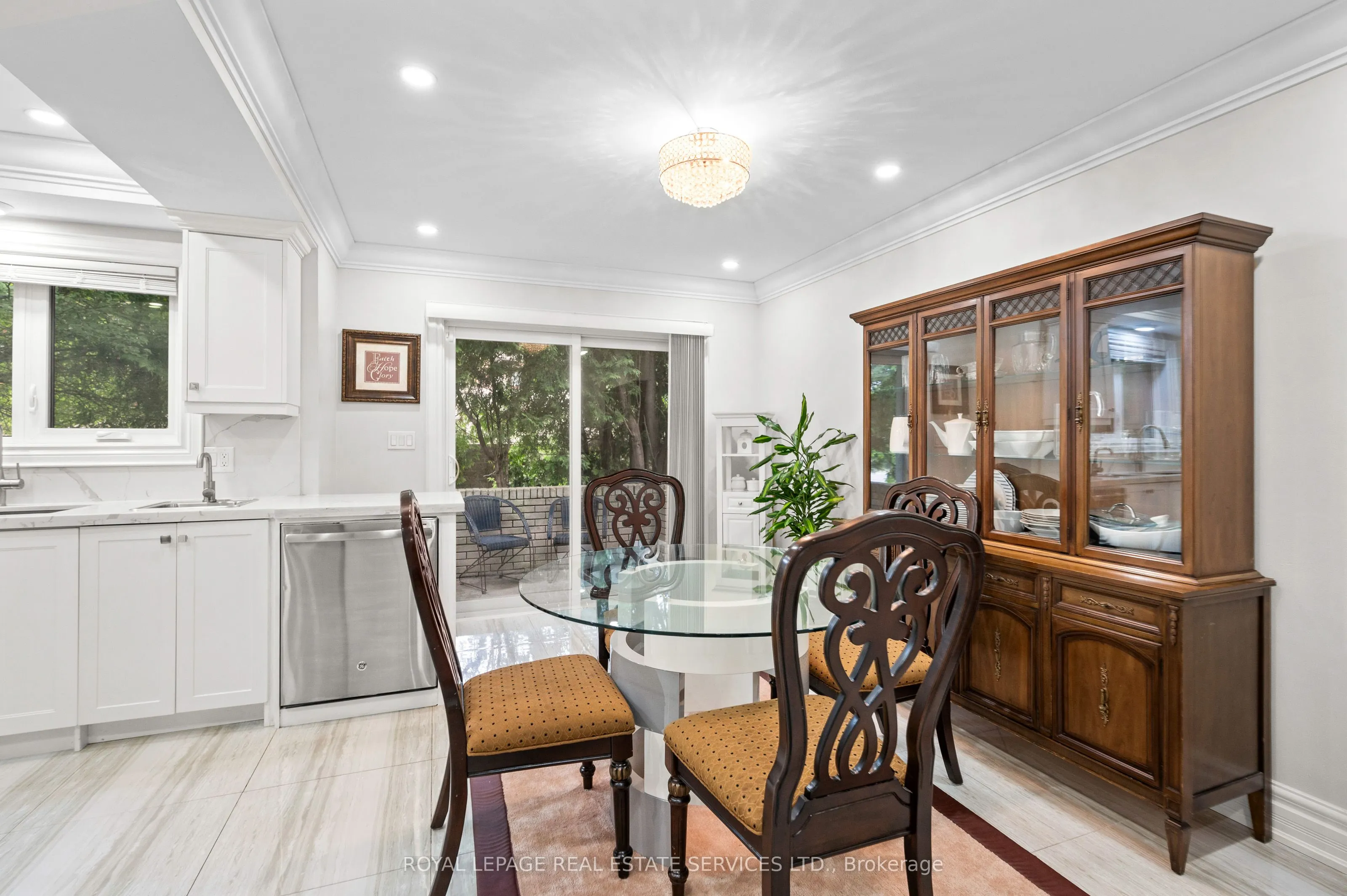 23 Hillside Drive
