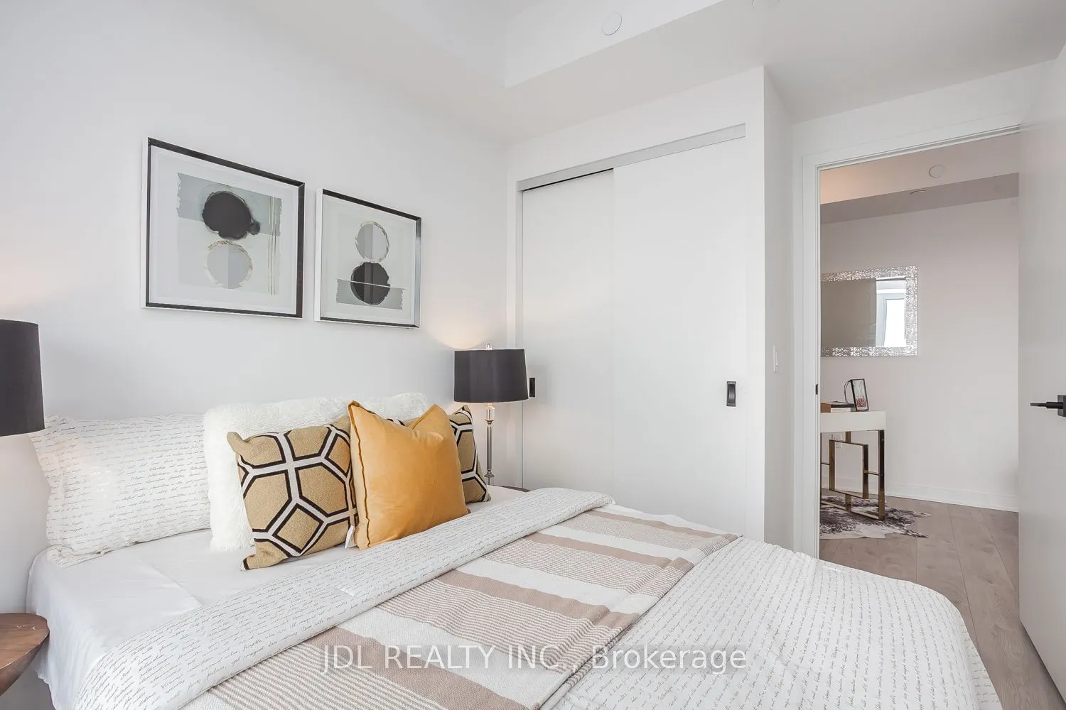36 Zorra Street, #2809