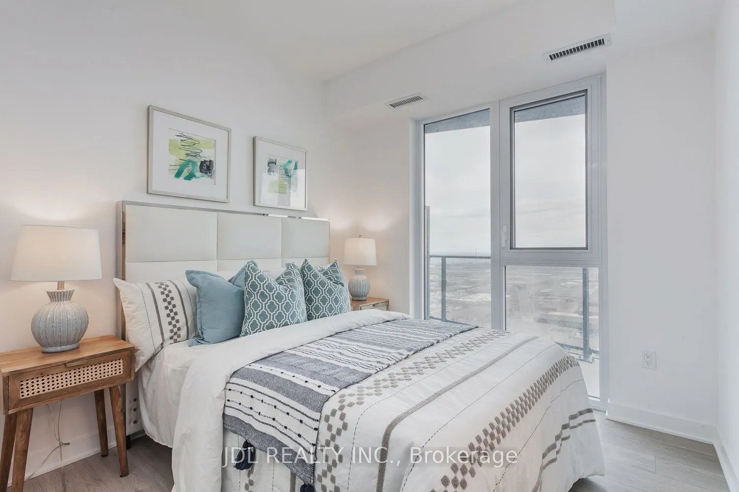 36 Zorra Street, #2809