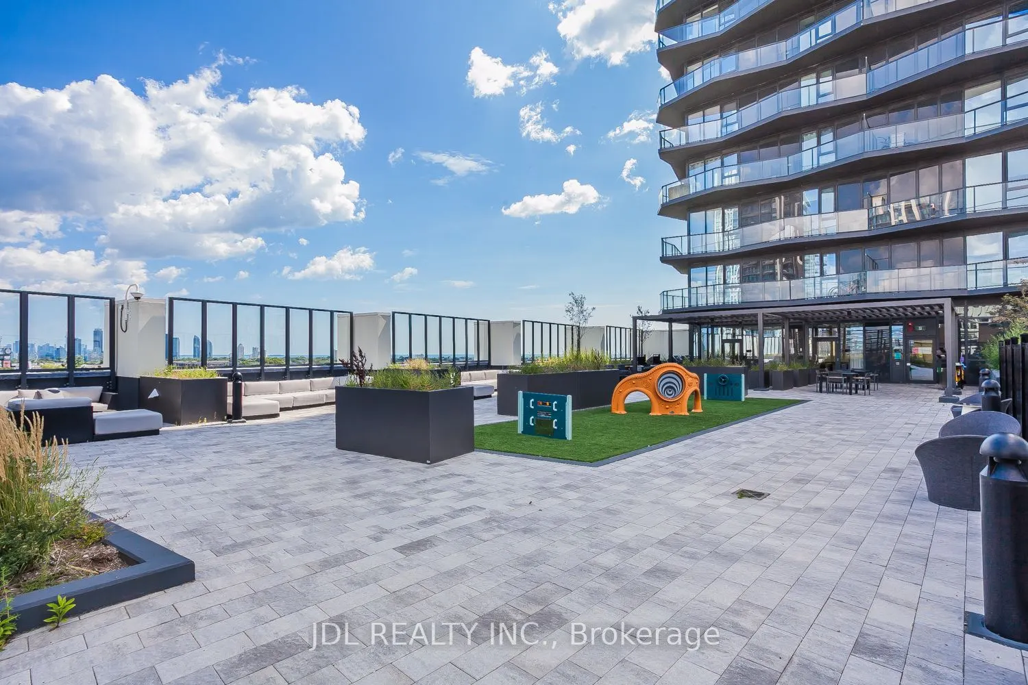 36 Zorra Street, #2809
