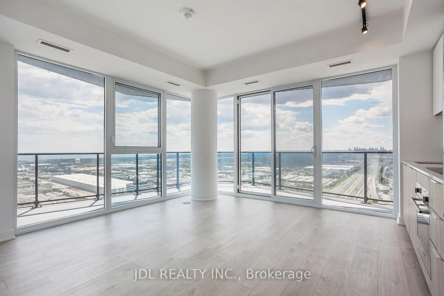 36 Zorra Street, #2809