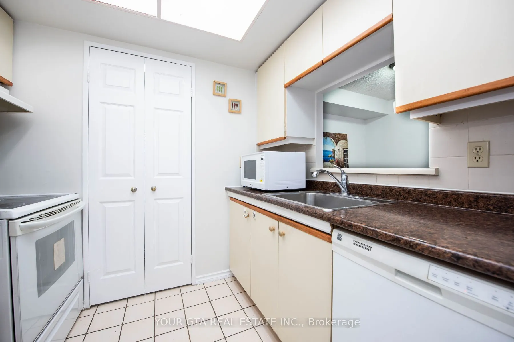 265 Enfield Place, #1006