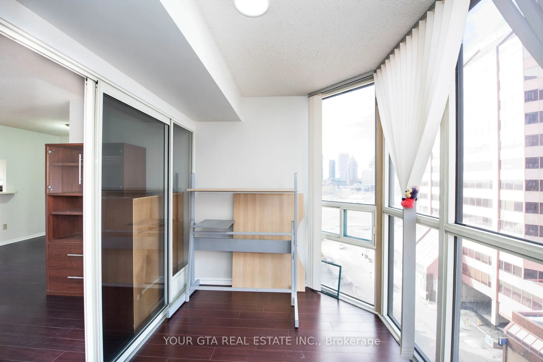 265 Enfield Place, #1006