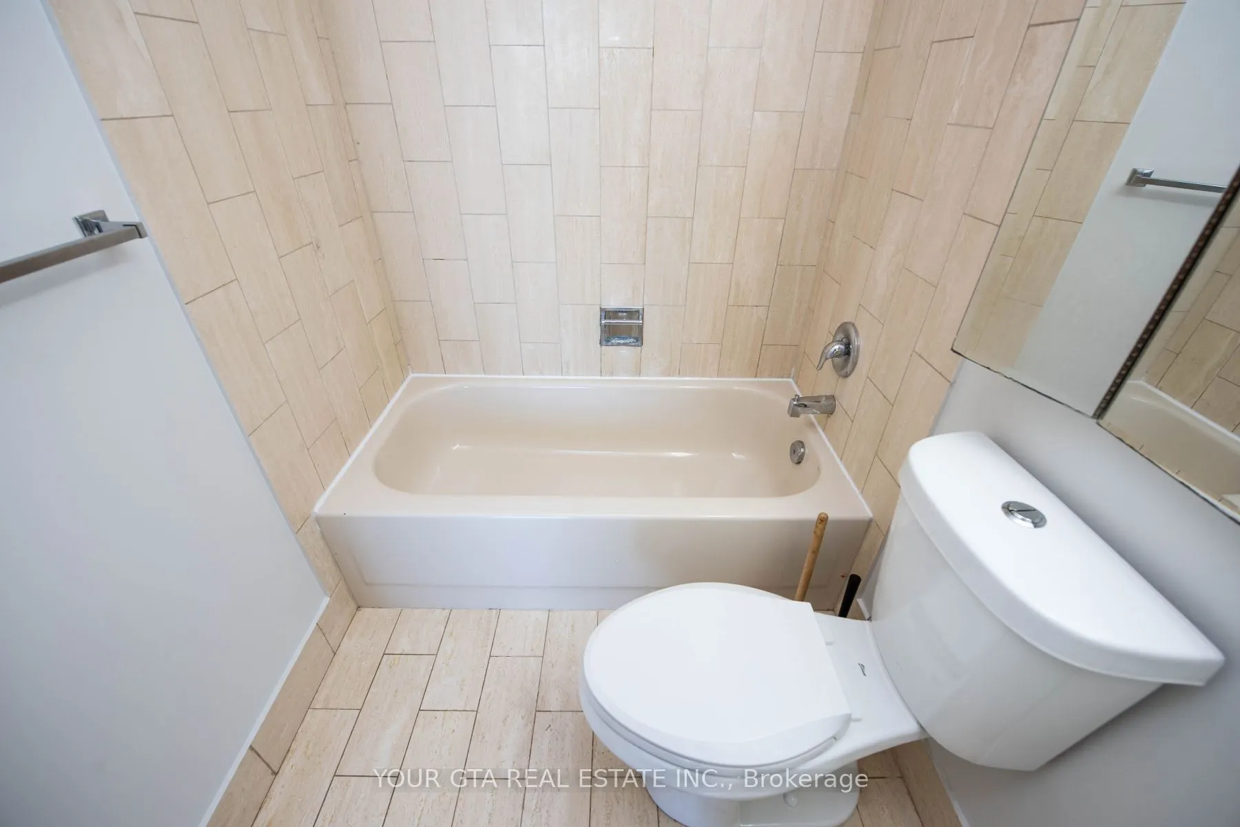 265 Enfield Place, #1006