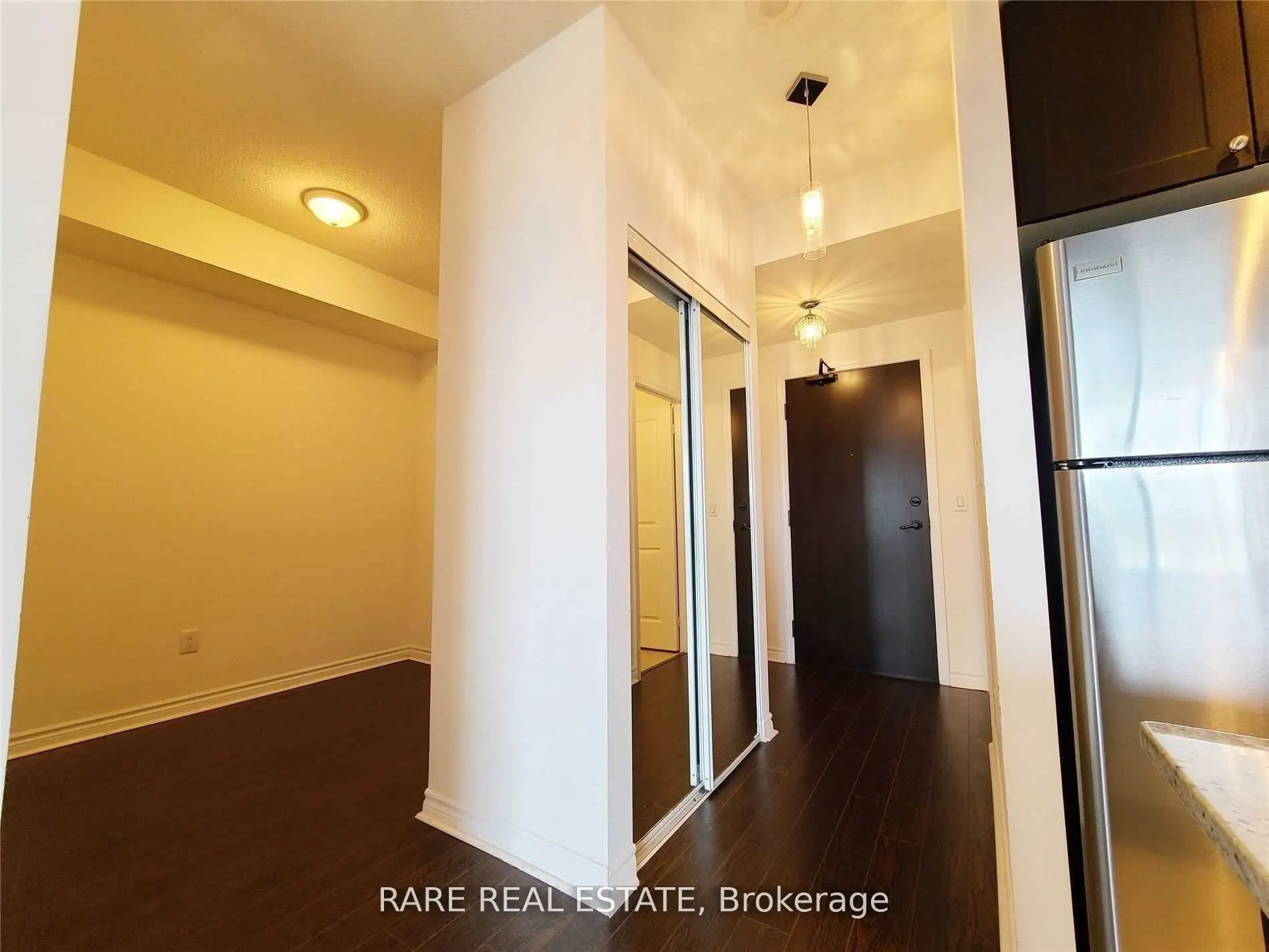 385 Prince Of Wales Drive, #3204
