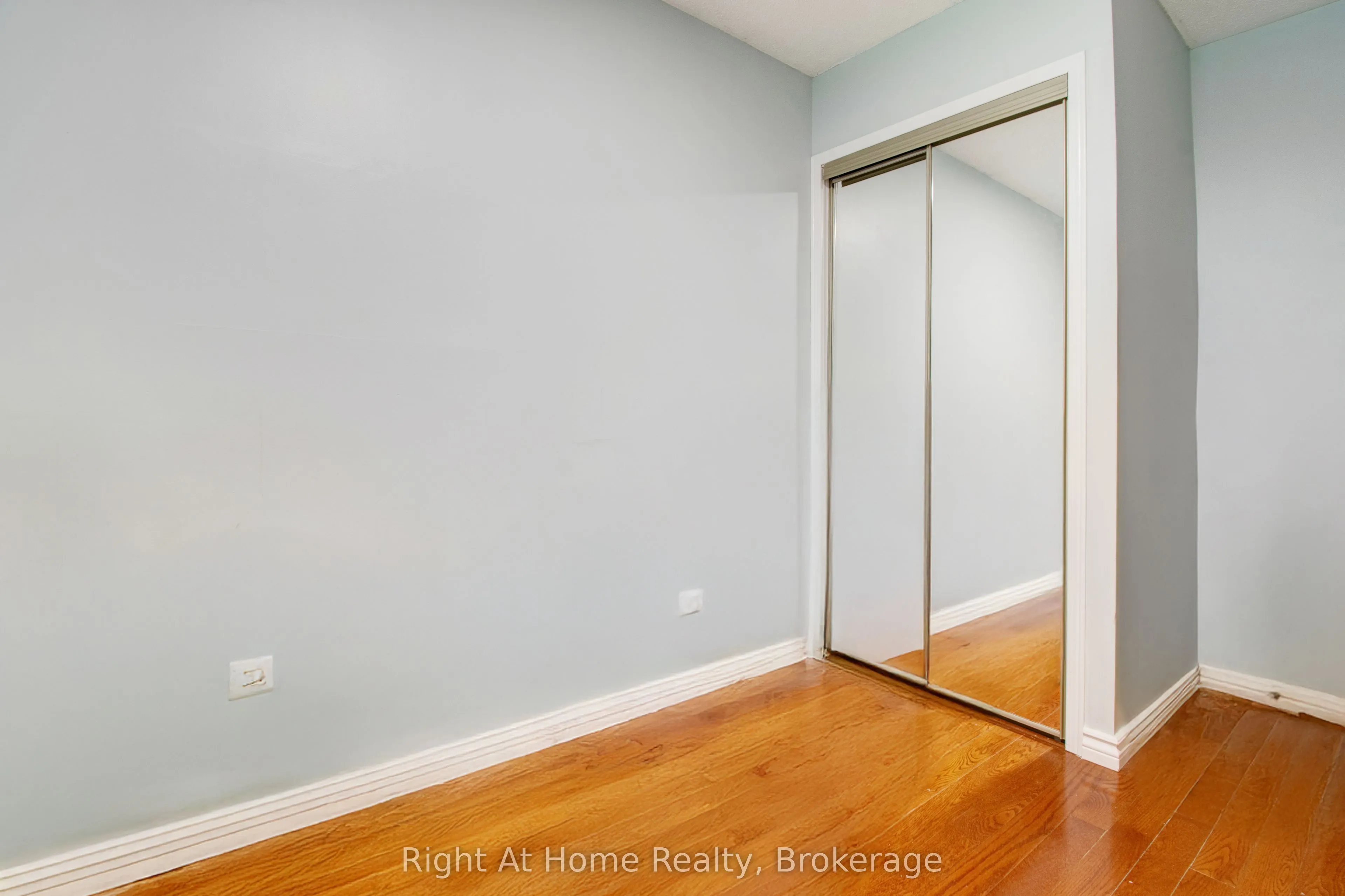 63 Martindale Crescent