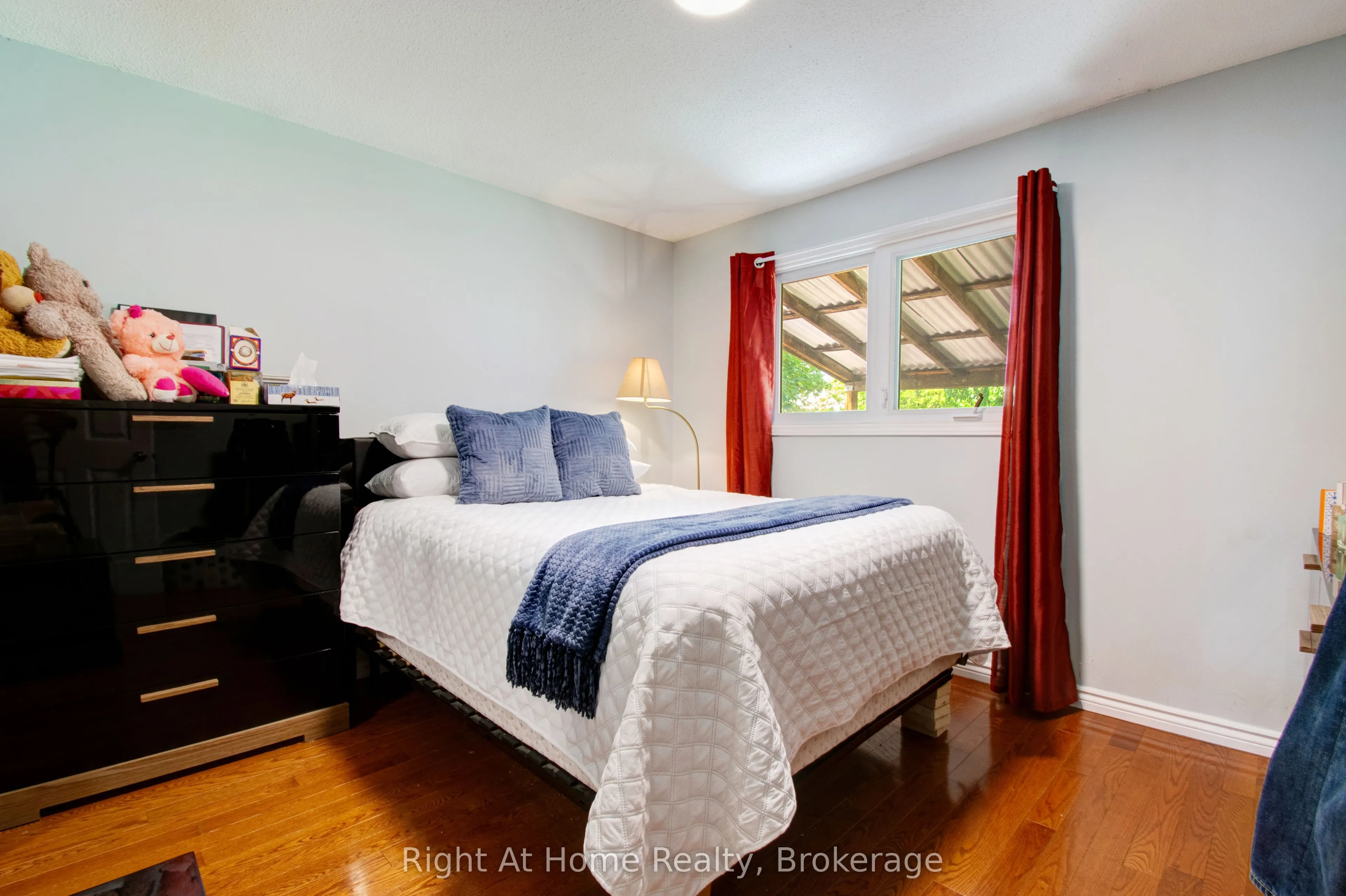 63 Martindale Crescent
