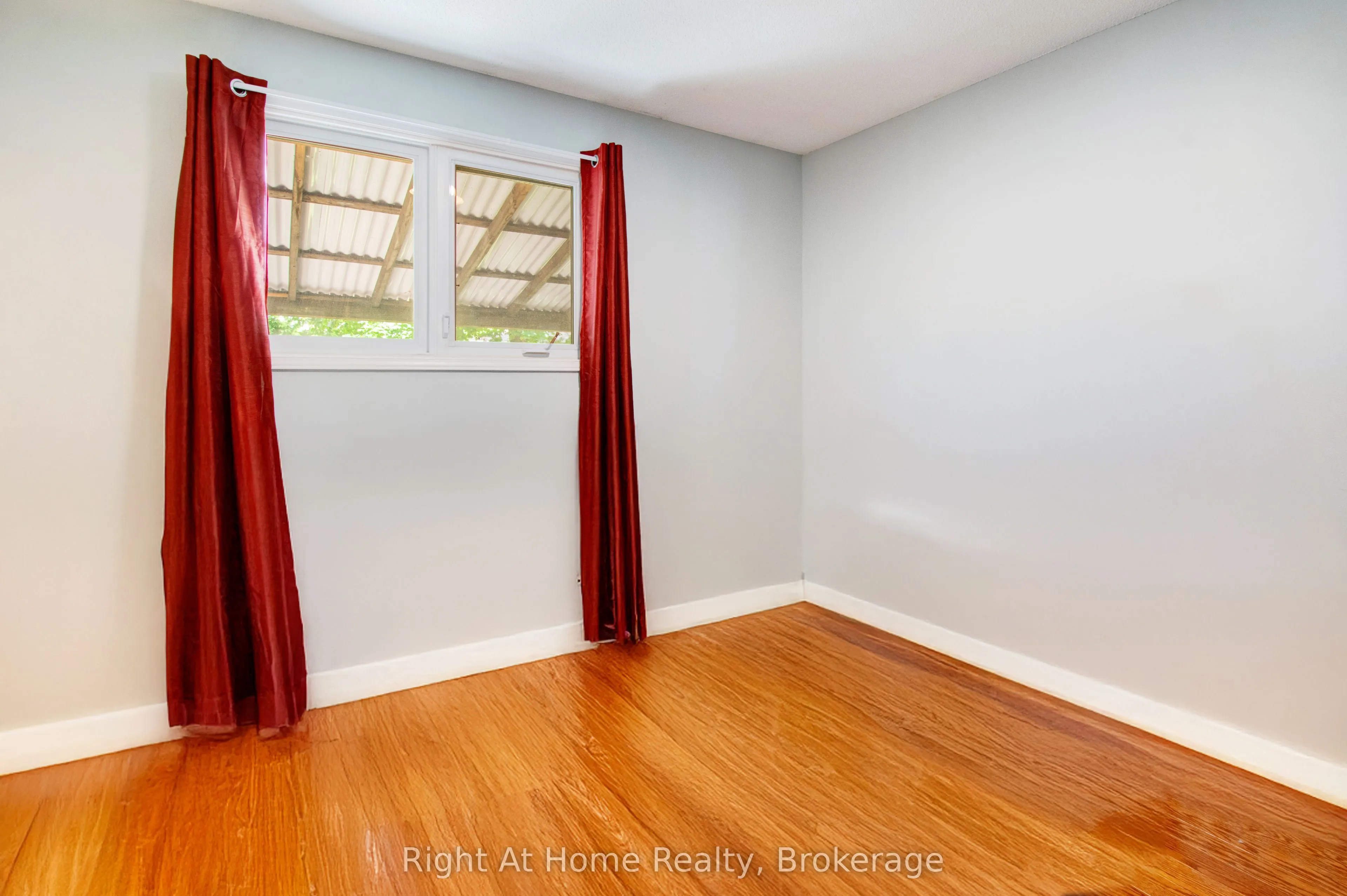 63 Martindale Crescent