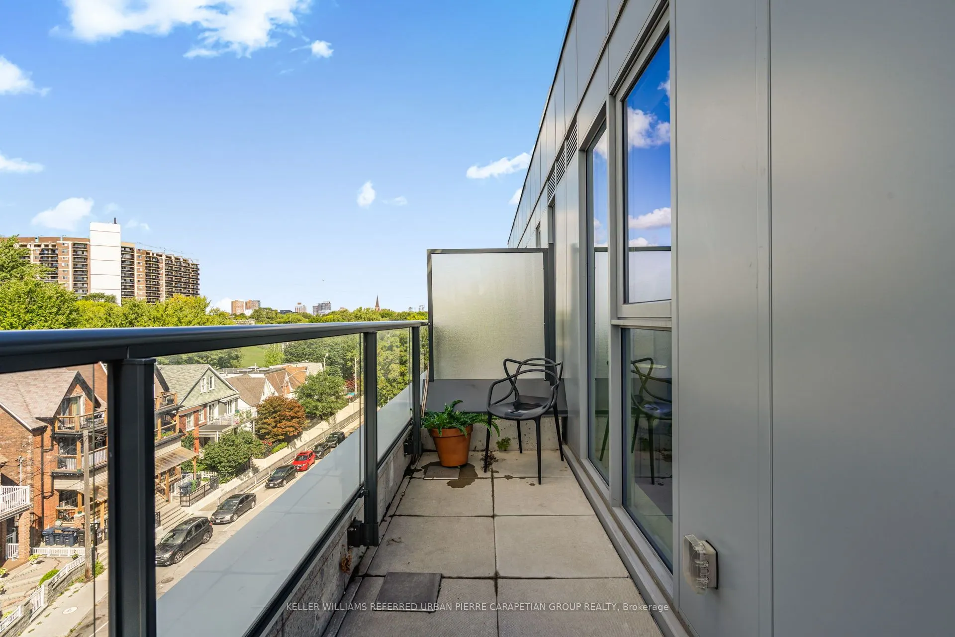57 Brock Avenue, #503