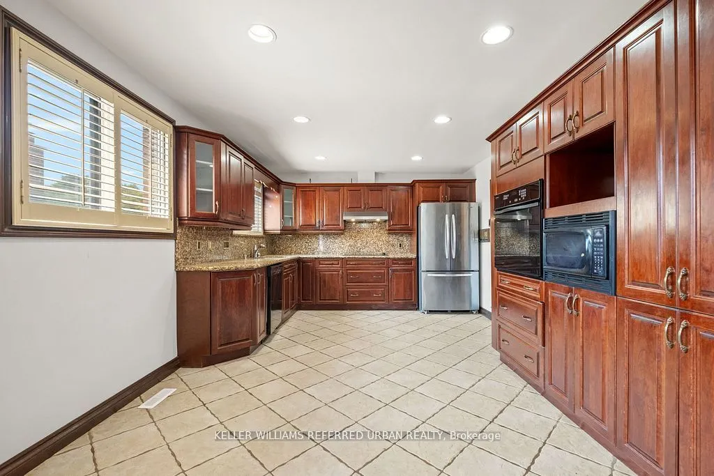 12 Eldorado Court