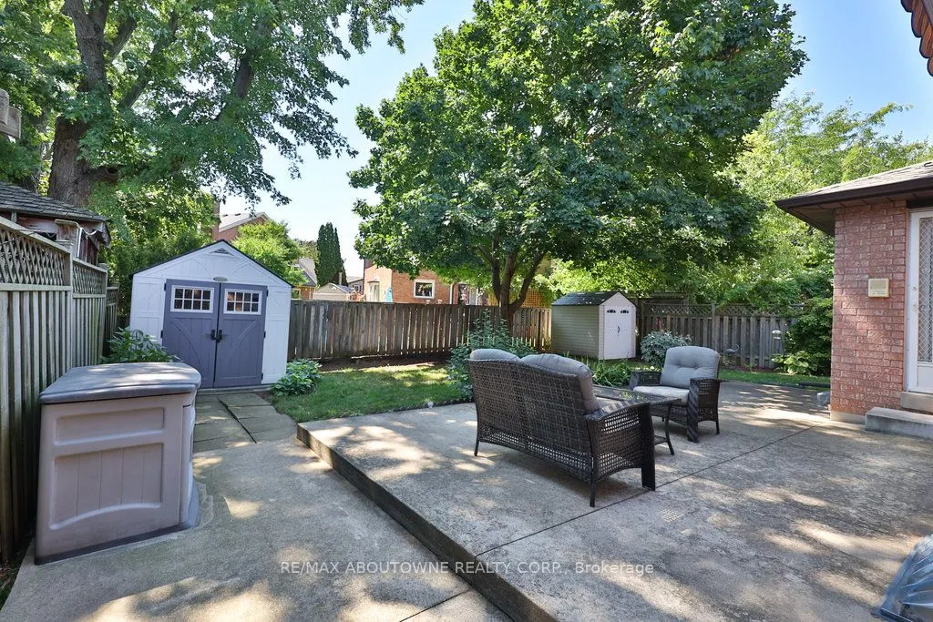 542 Hambling Court