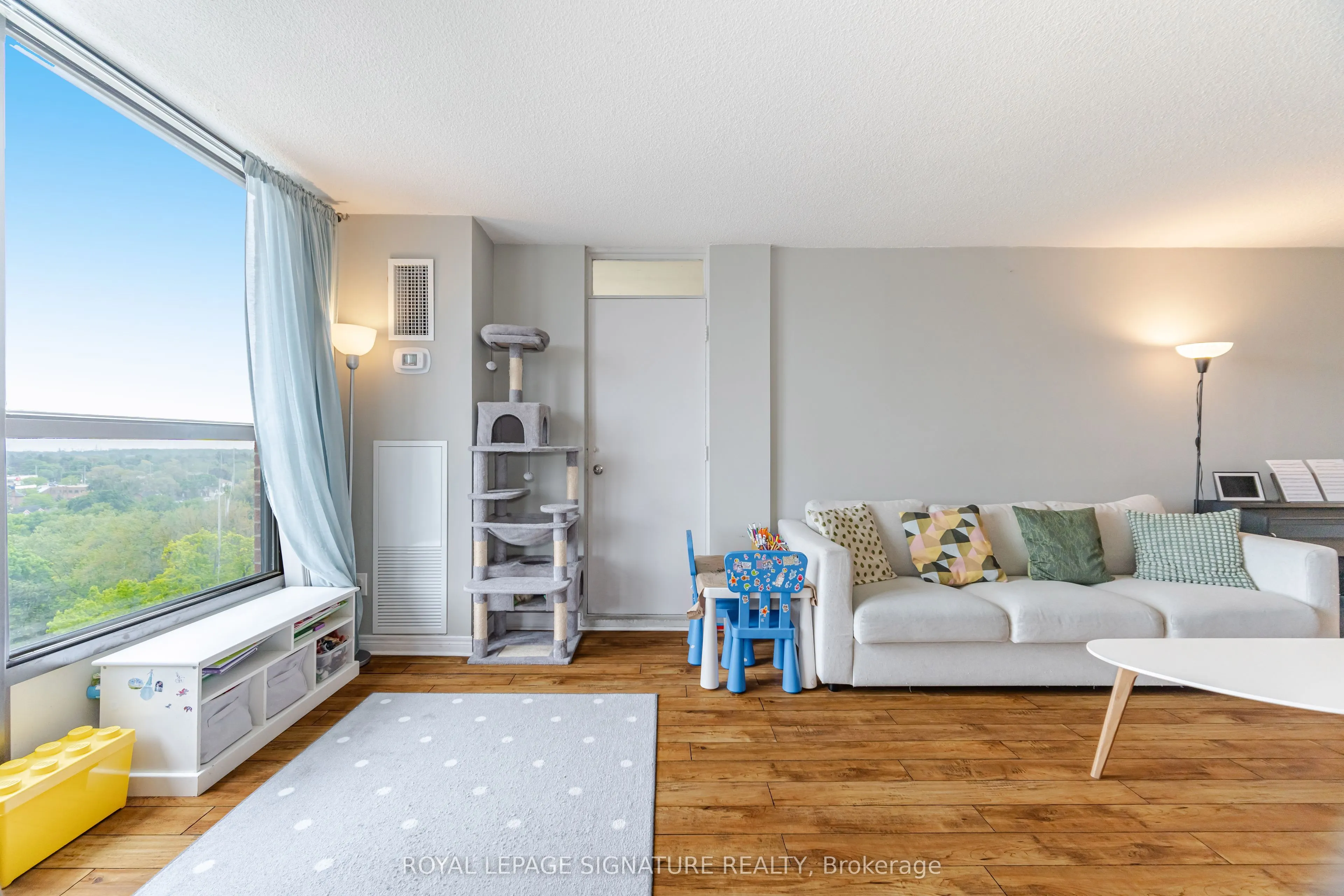 3170 Kirwin Avenue, #1003