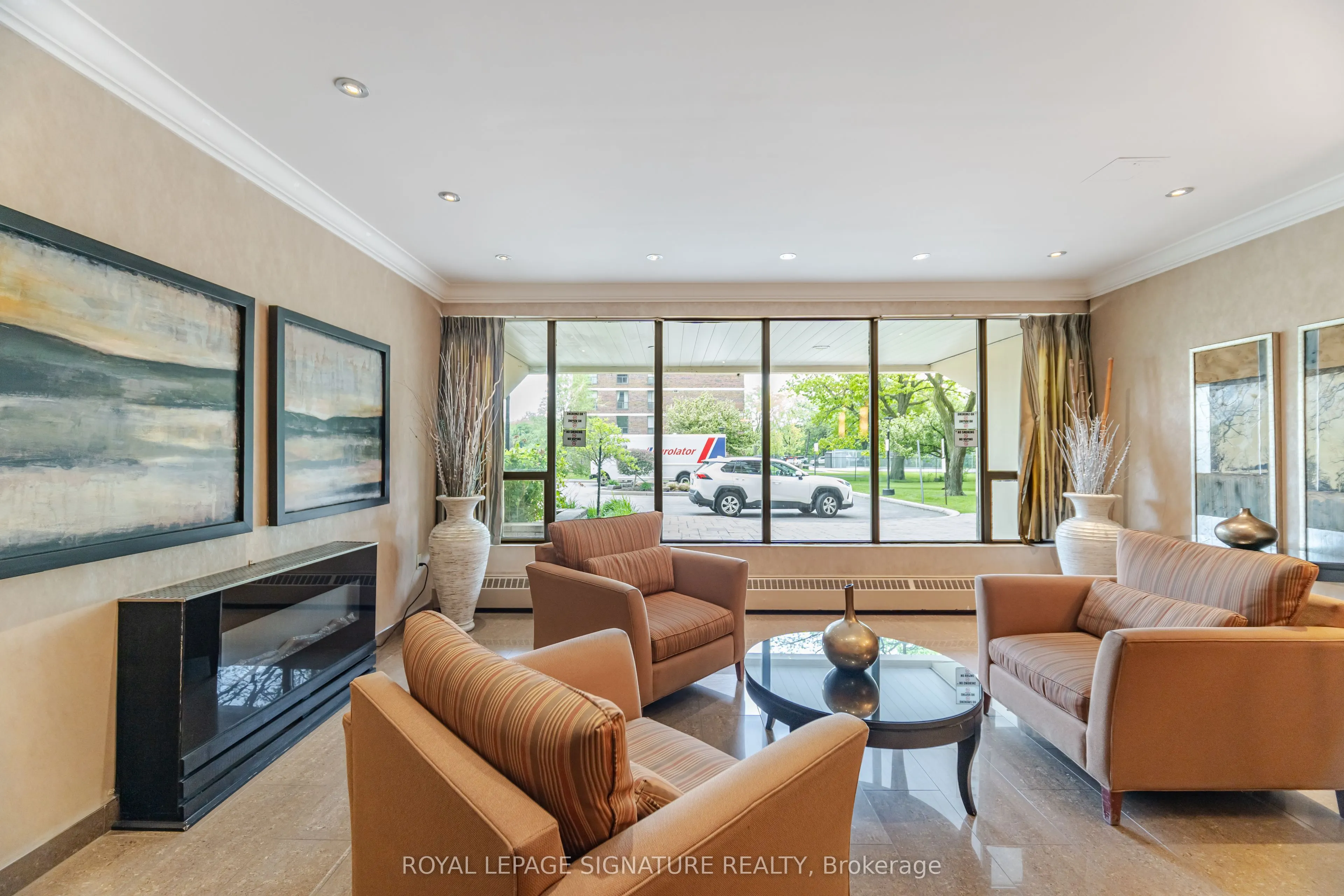 3170 Kirwin Avenue, #1003