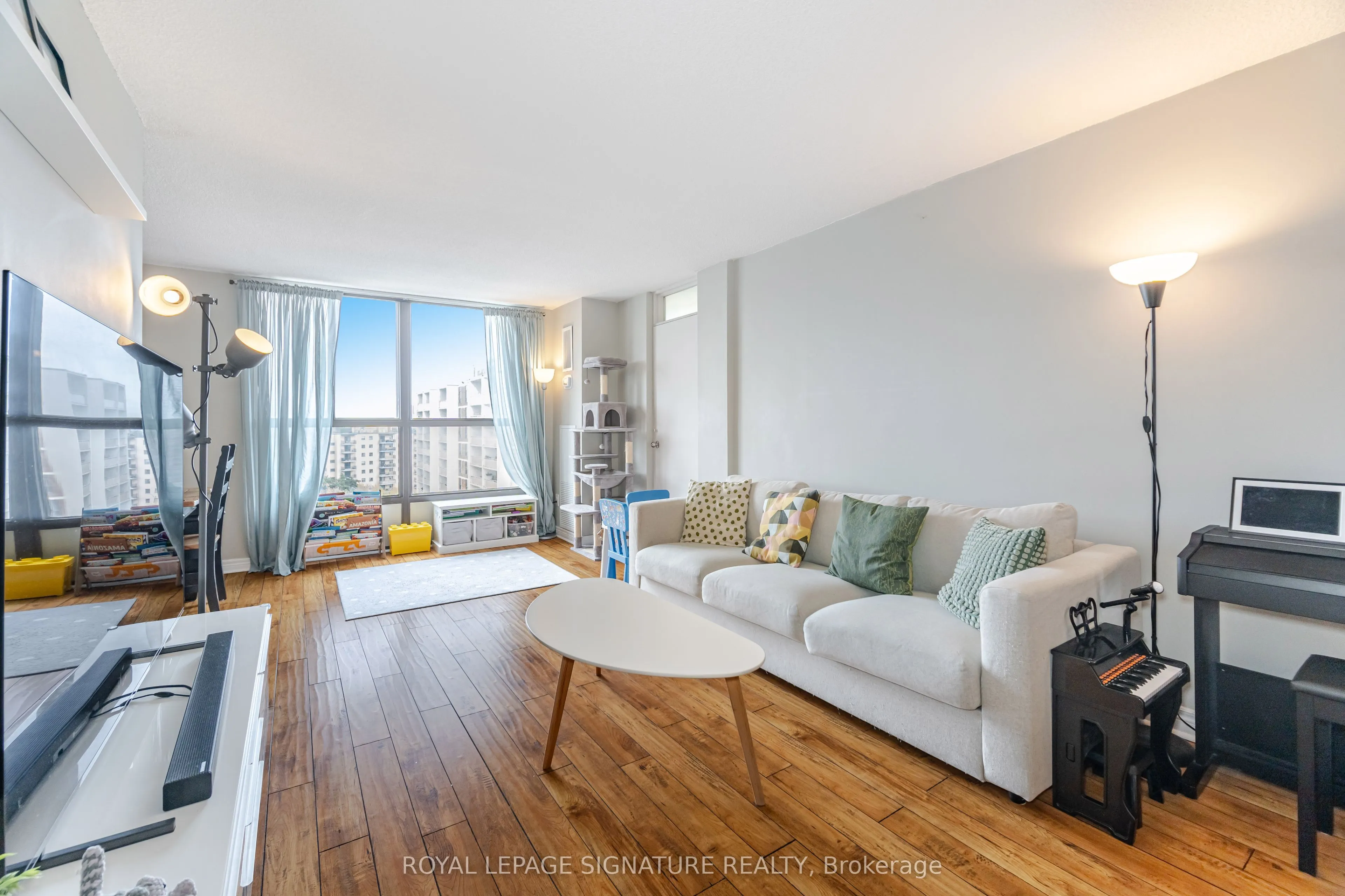 3170 Kirwin Avenue, #1003