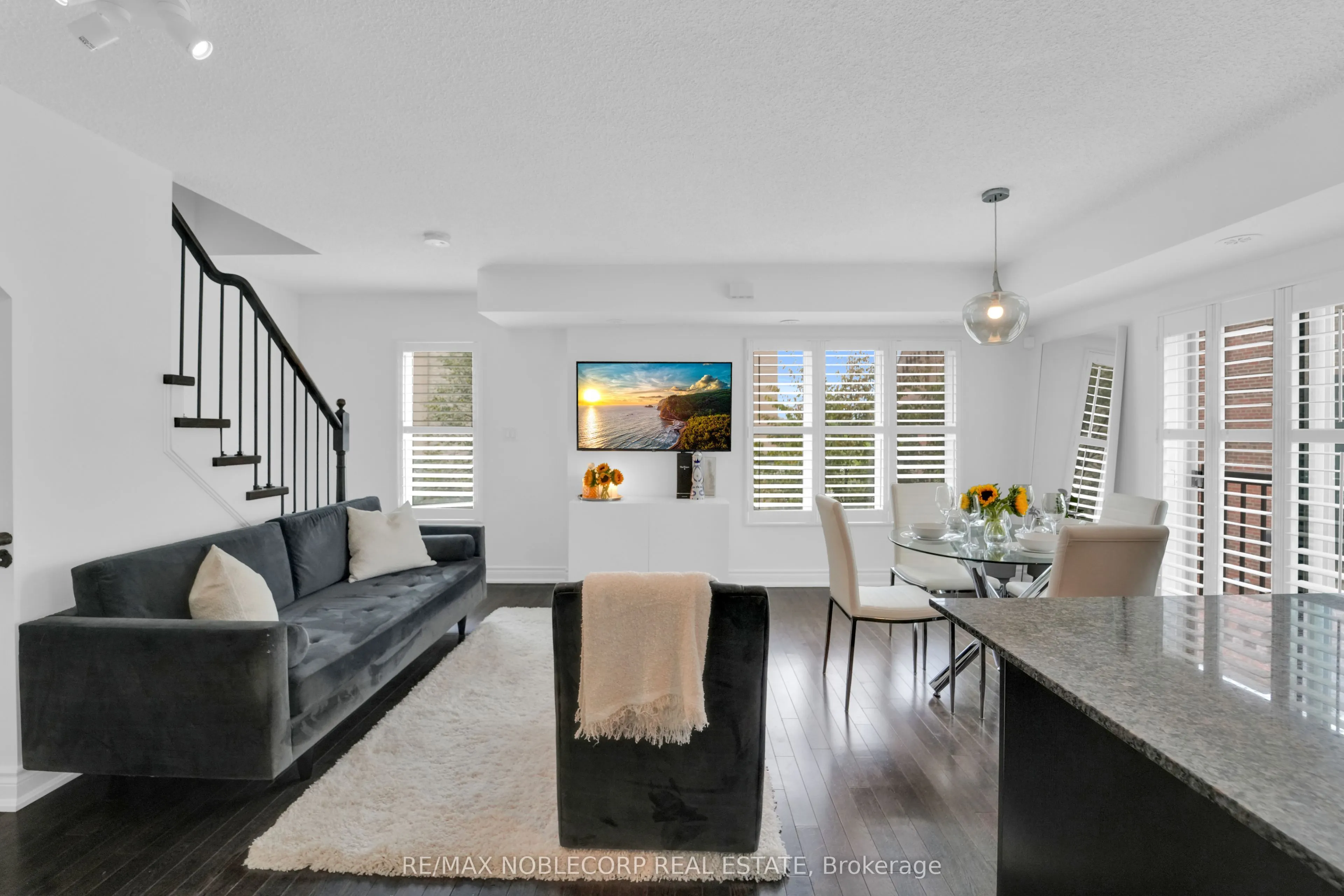 13 Foundry Avenue, #239