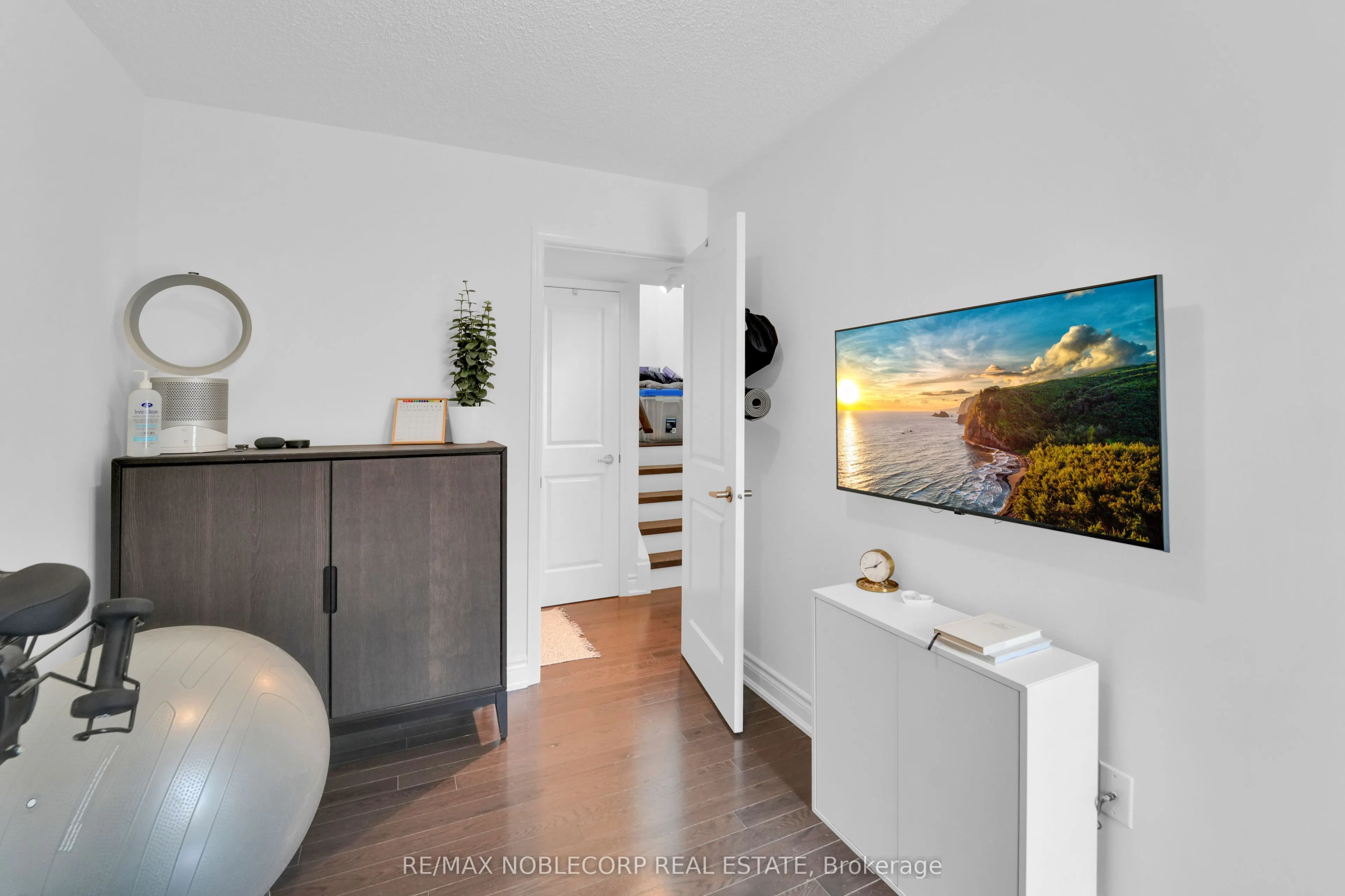 13 Foundry Avenue, #239
