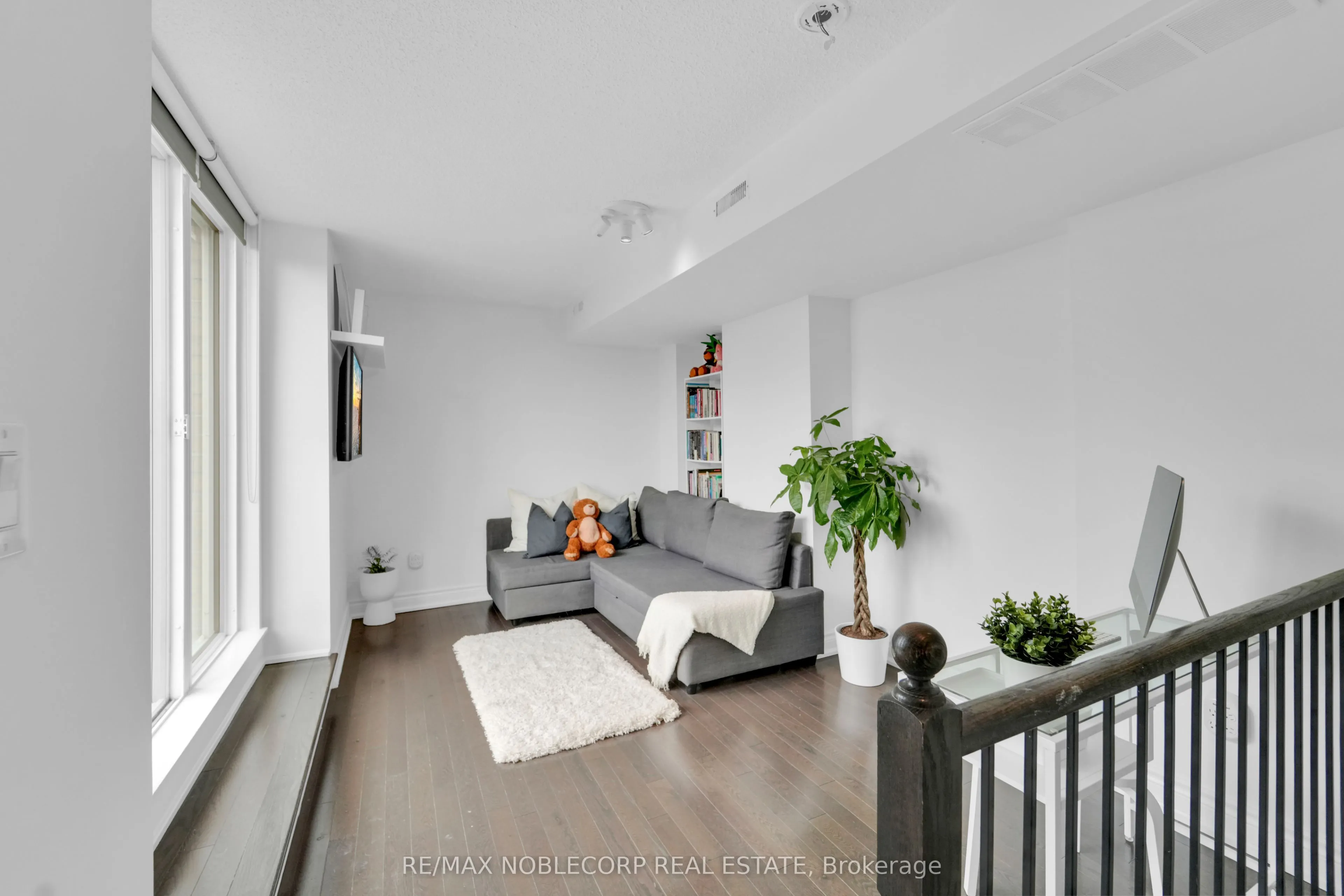 13 Foundry Avenue, #239