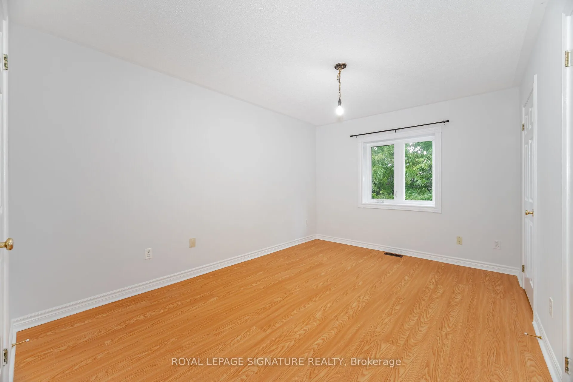 17 Quail Feather Crescent