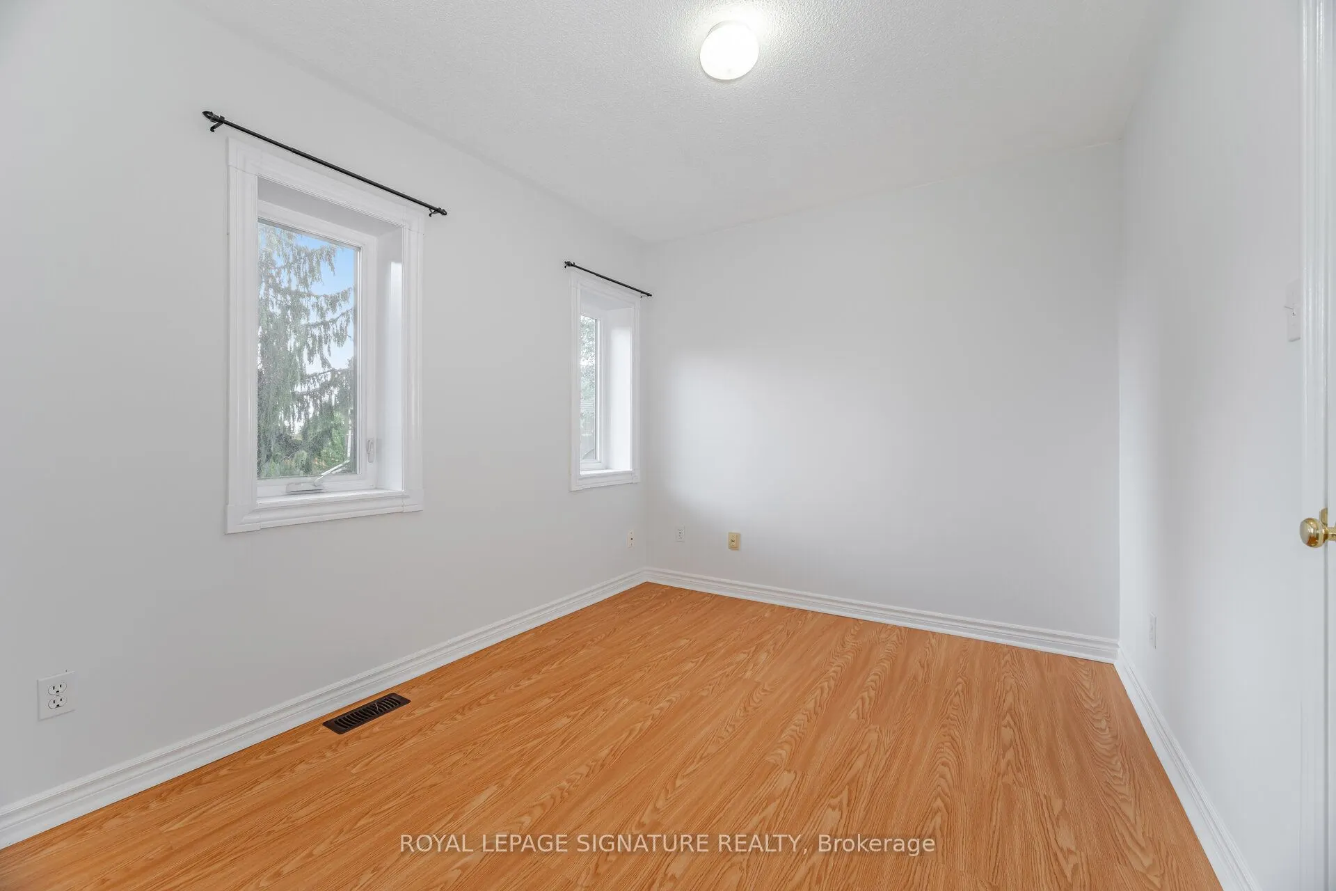 17 Quail Feather Crescent