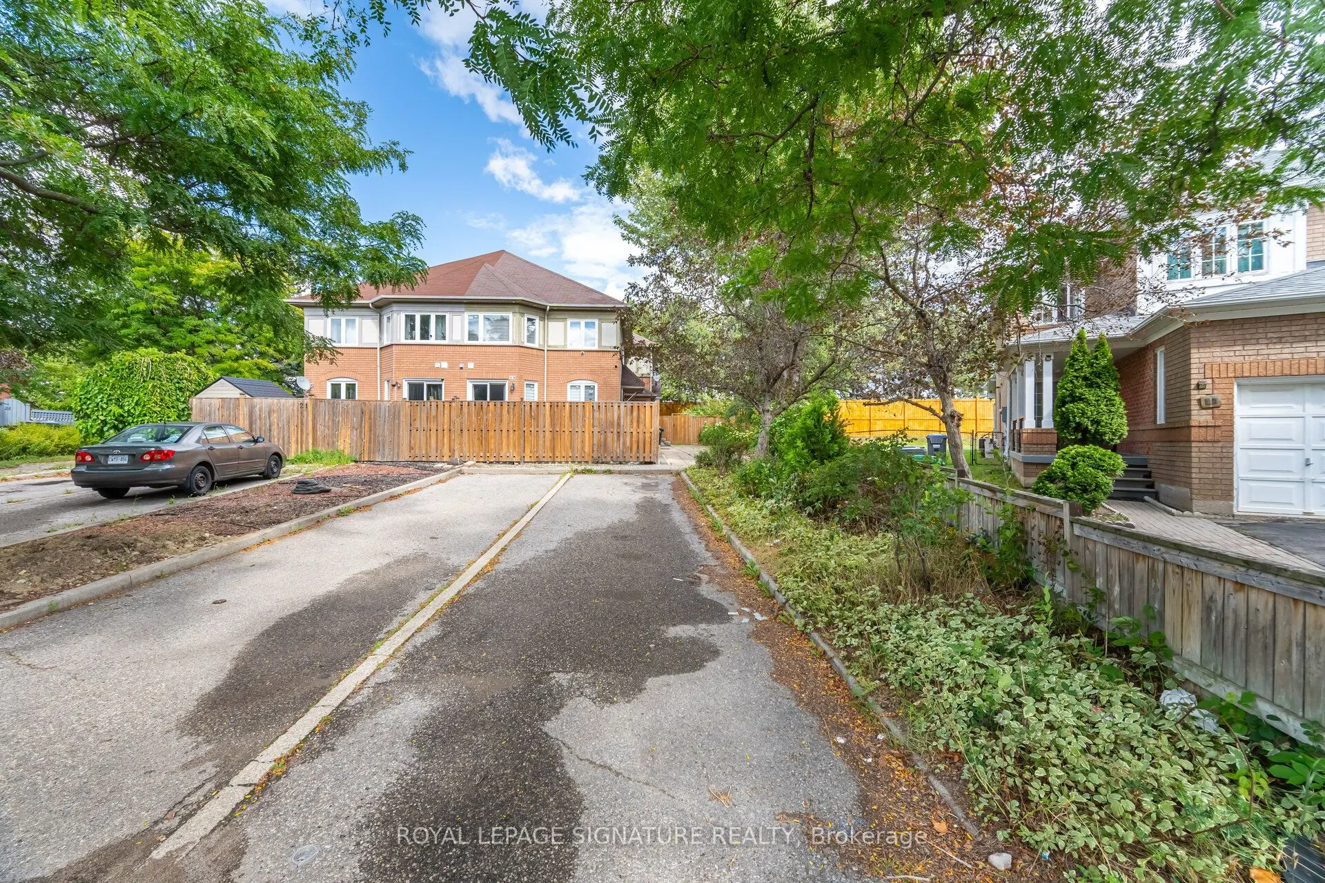 17 Quail Feather Crescent
