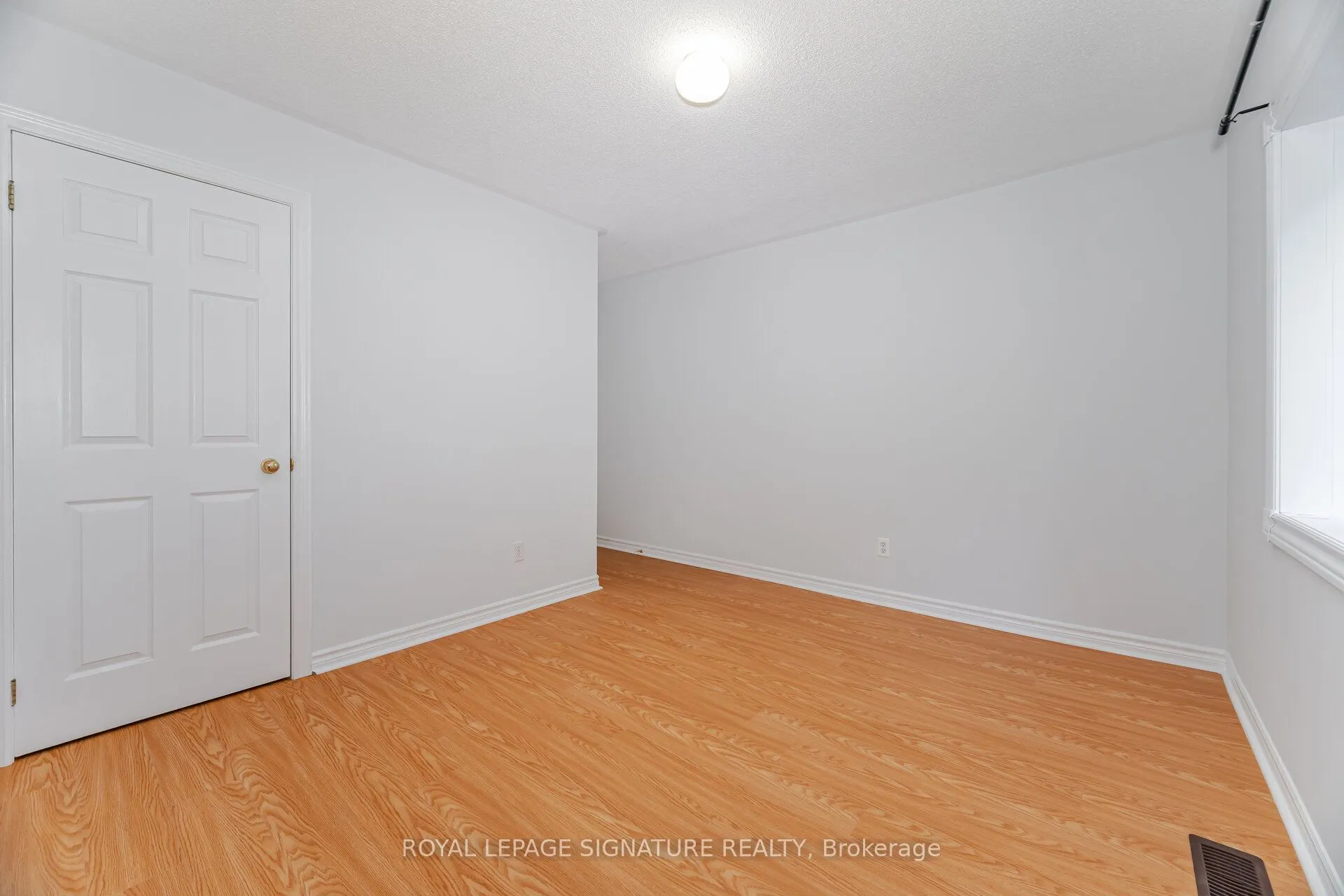 17 Quail Feather Crescent