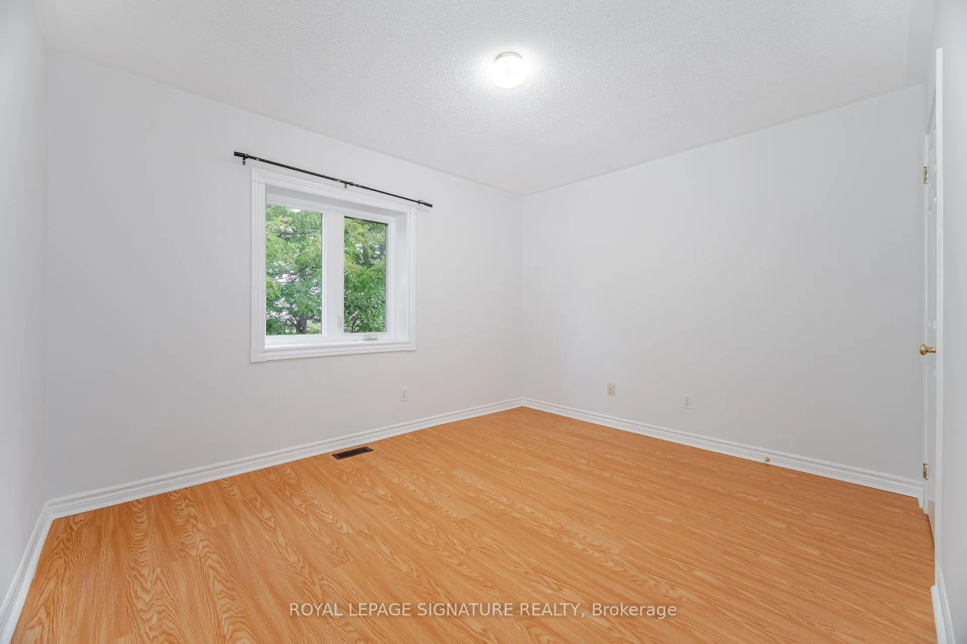 17 Quail Feather Crescent