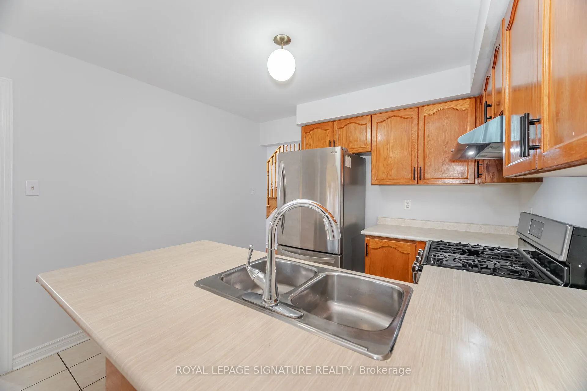 17 Quail Feather Crescent