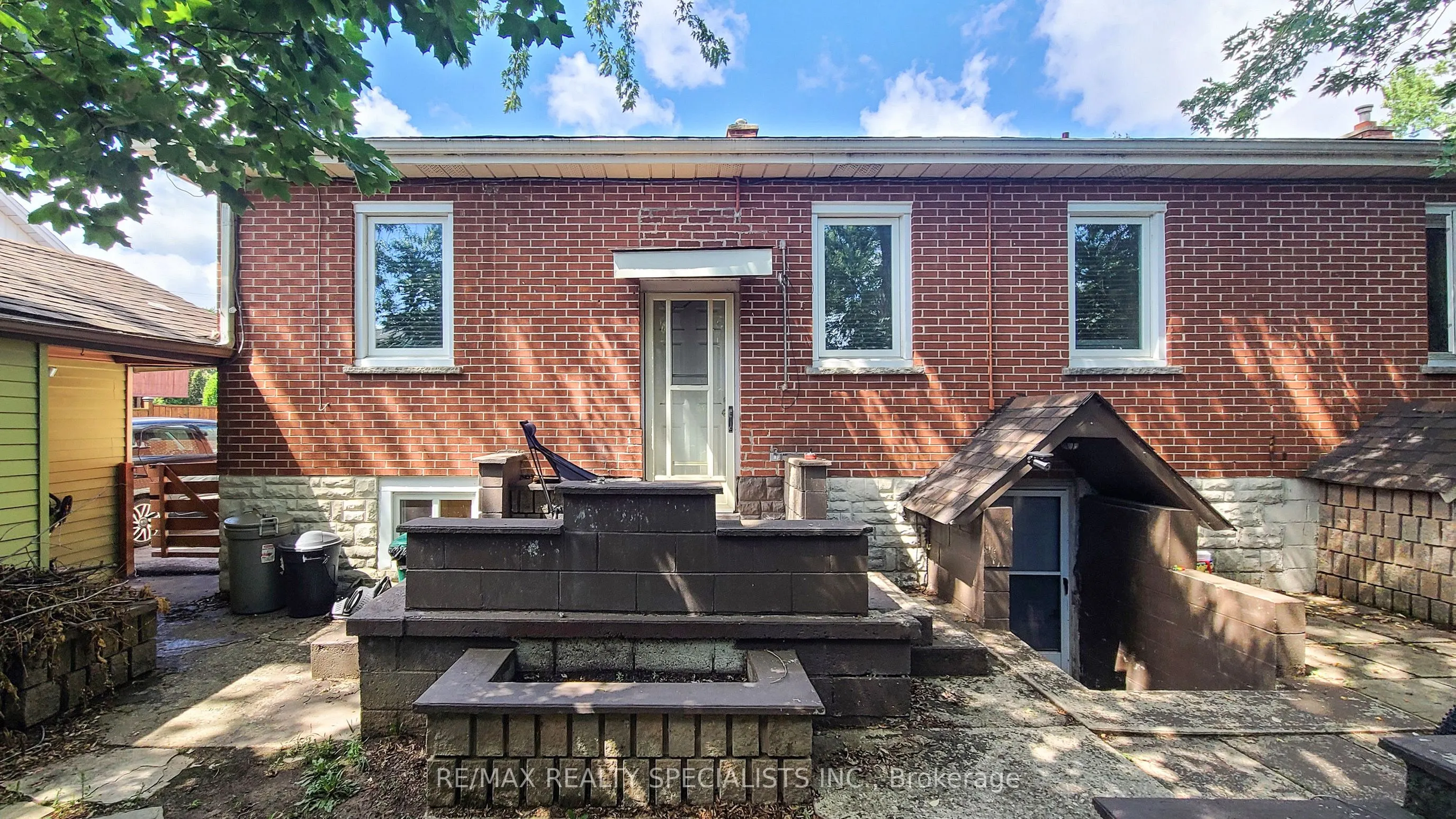 1306 Leighland Road