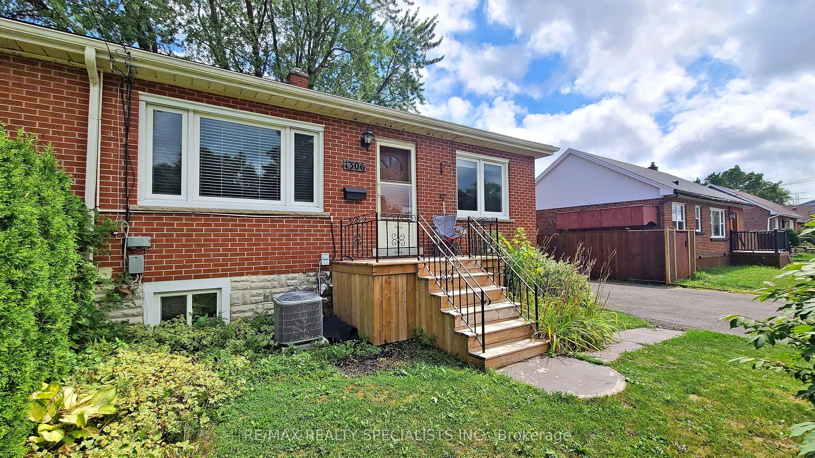 1306 Leighland Road