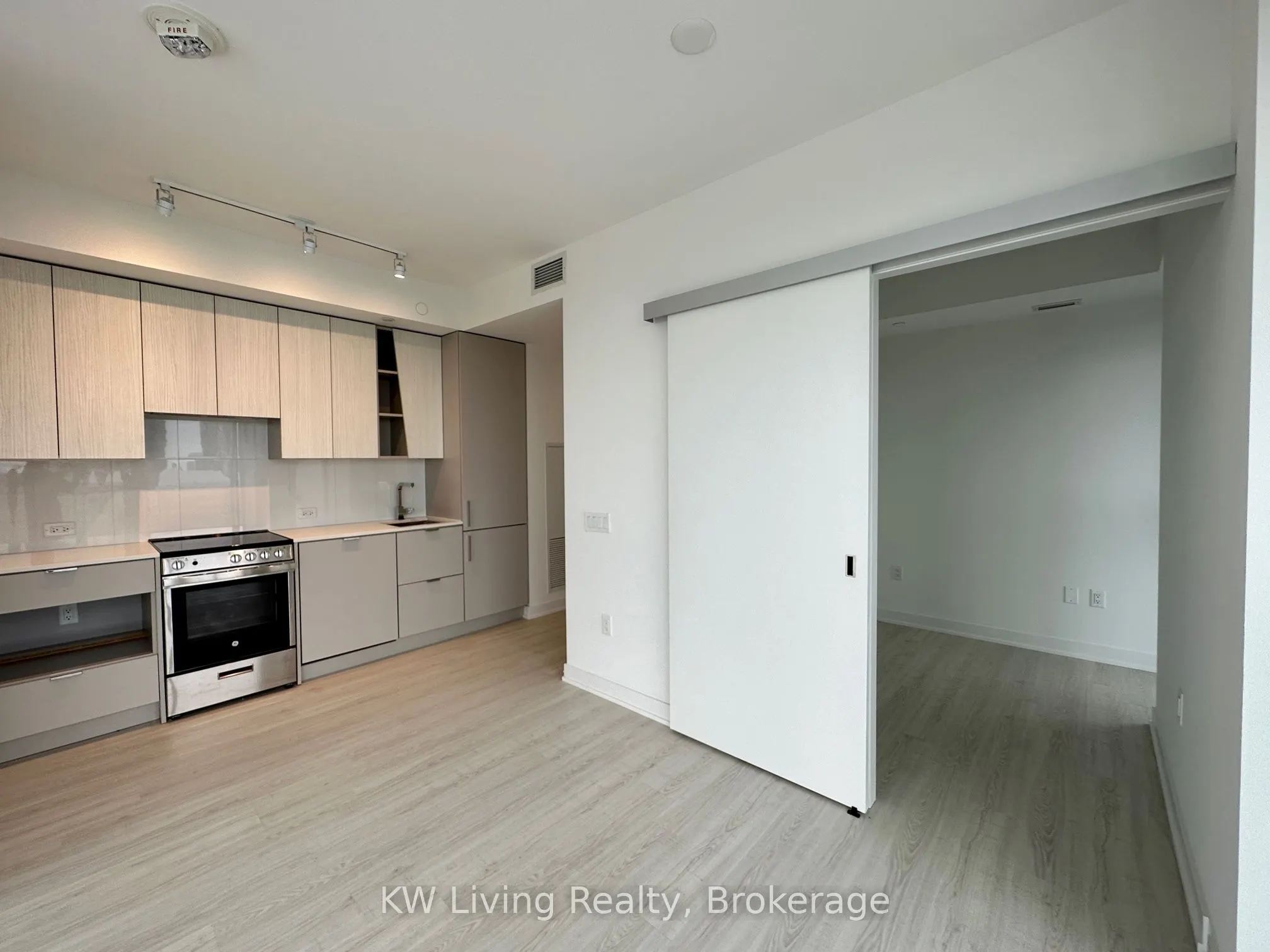 3883 Quartz Road, #2204