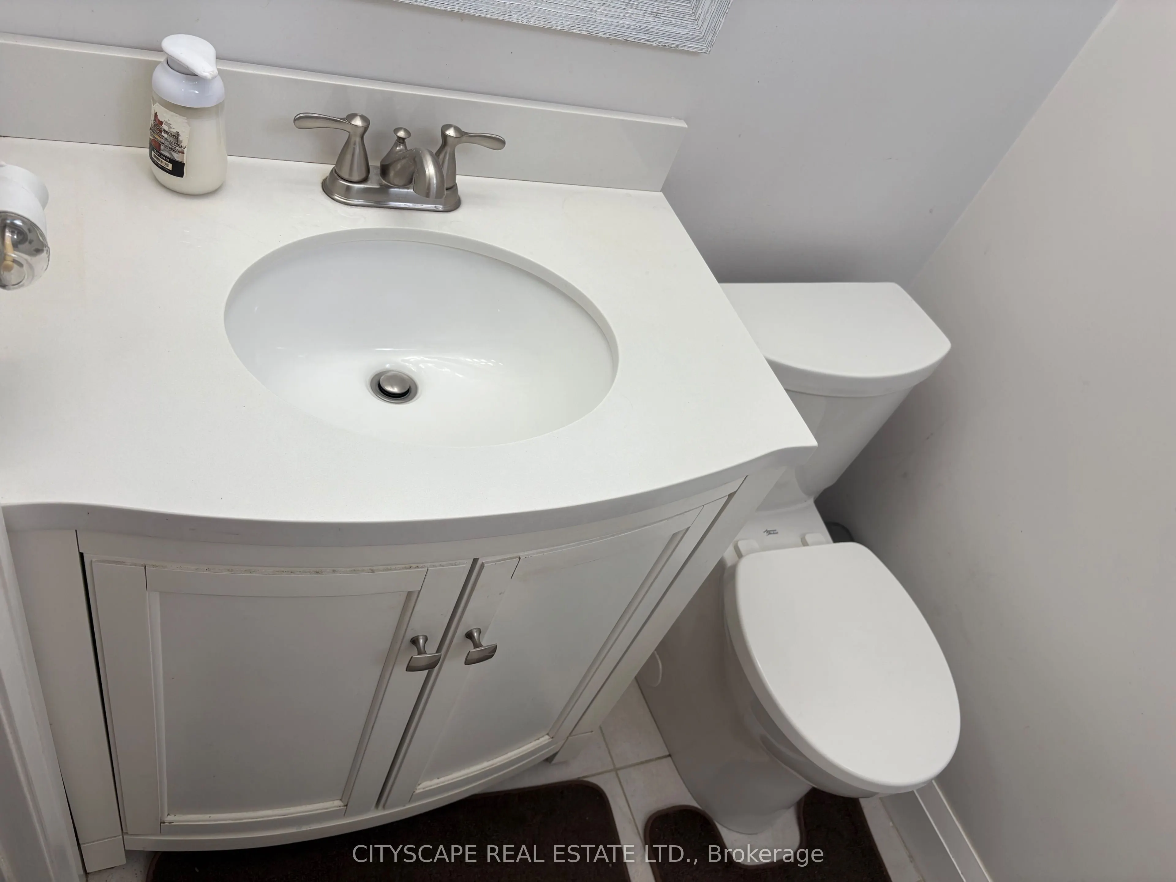 14 Guest Street, #Upper Unit Only