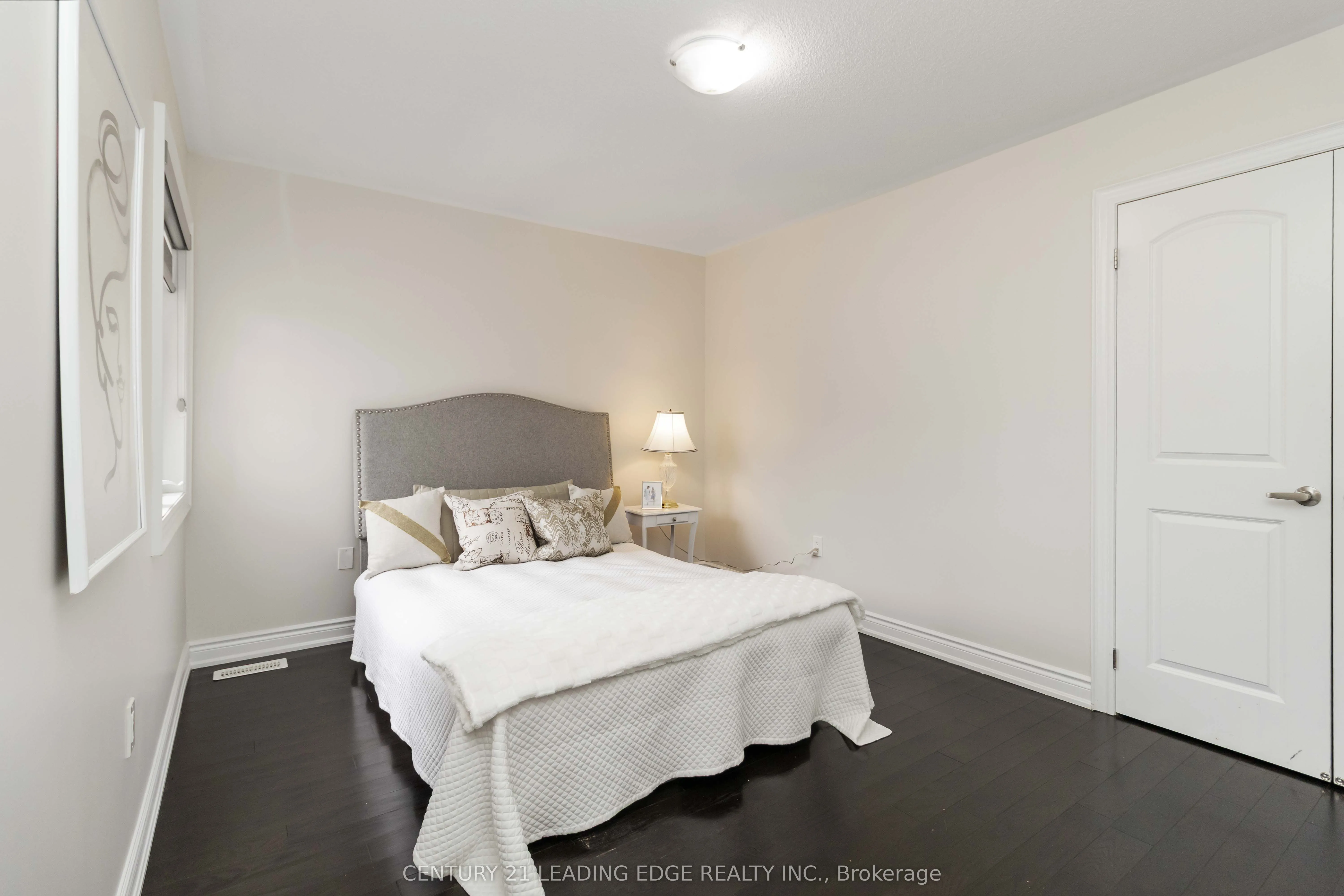 4 WAINWRIGHT Drive