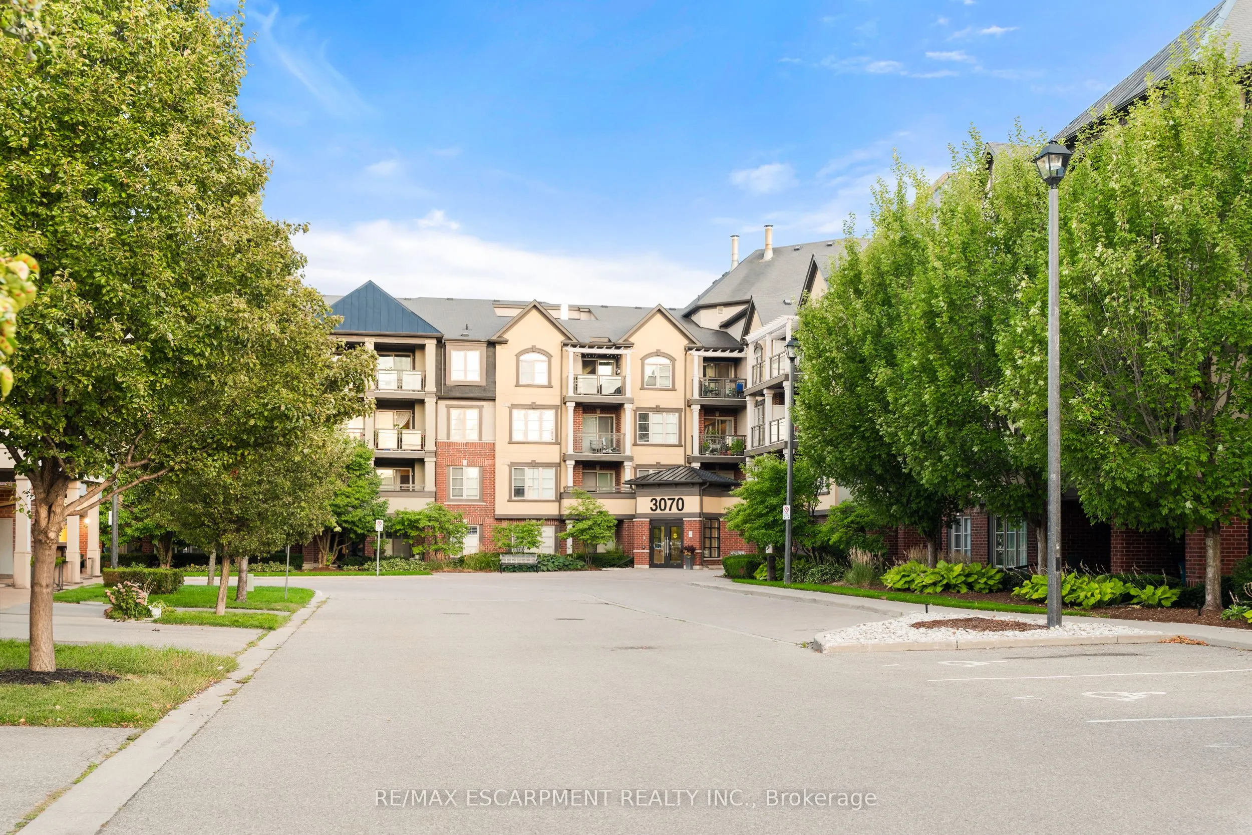 3070 Rotary Way, #416