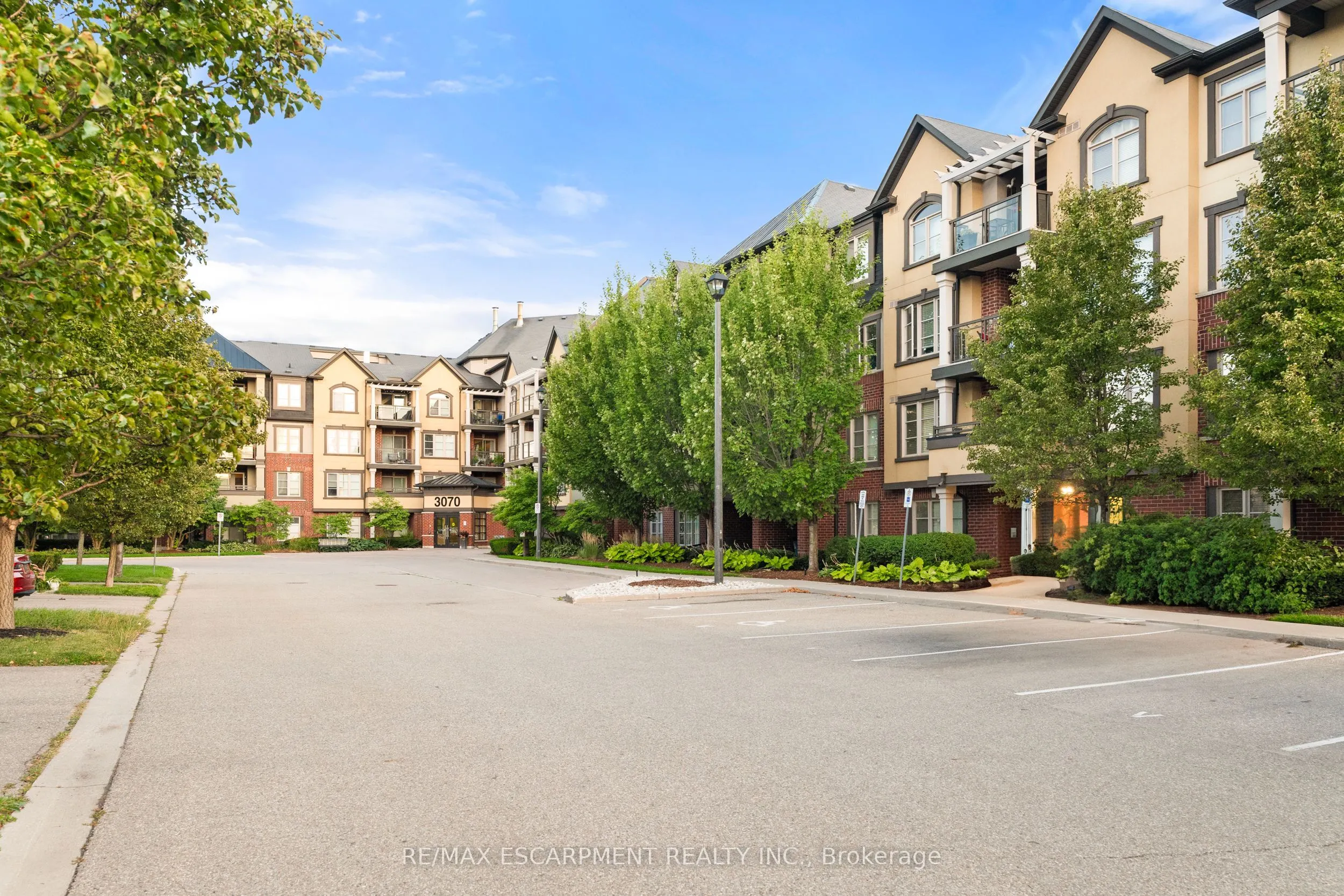 3070 Rotary Way, #416