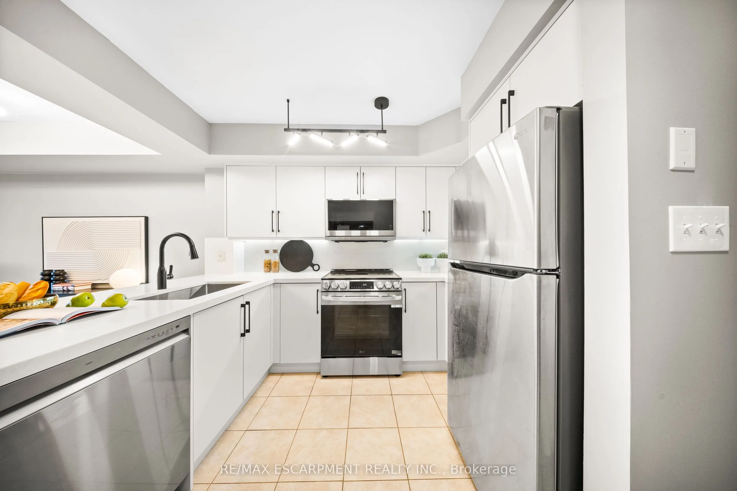 3070 Rotary Way, #416