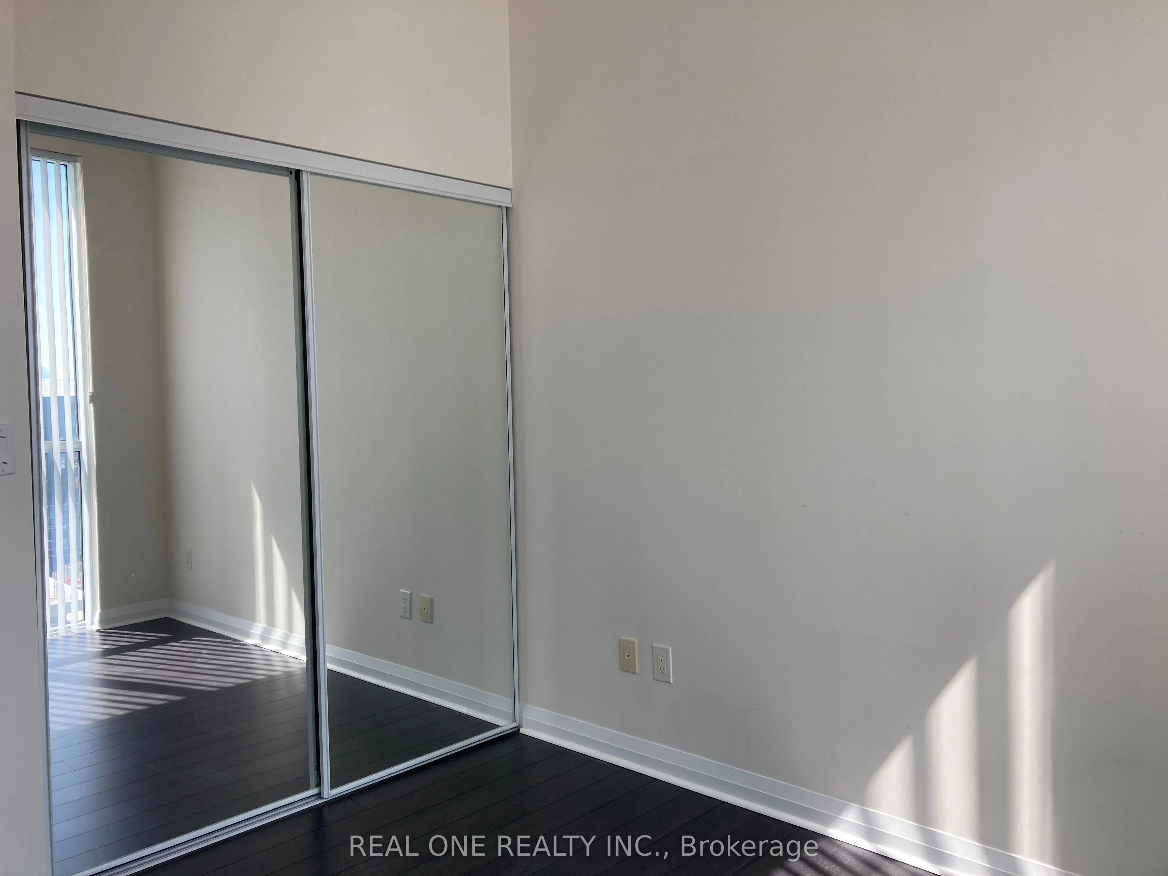 5025 Four Springs Avenue, #1007