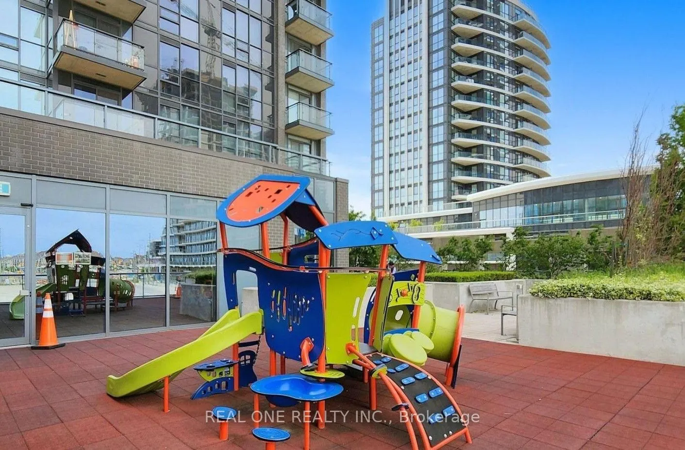 5025 Four Springs Avenue, #1007