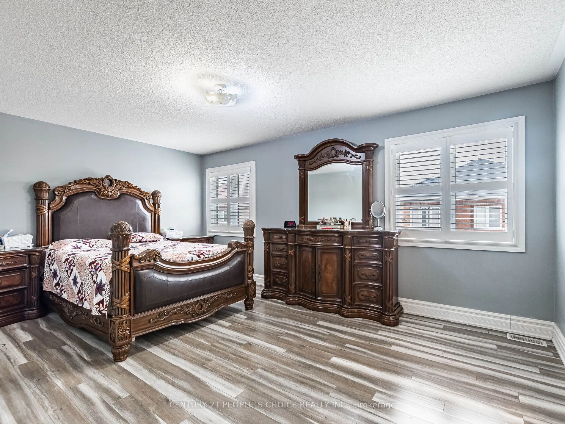 367 Mountainash Road