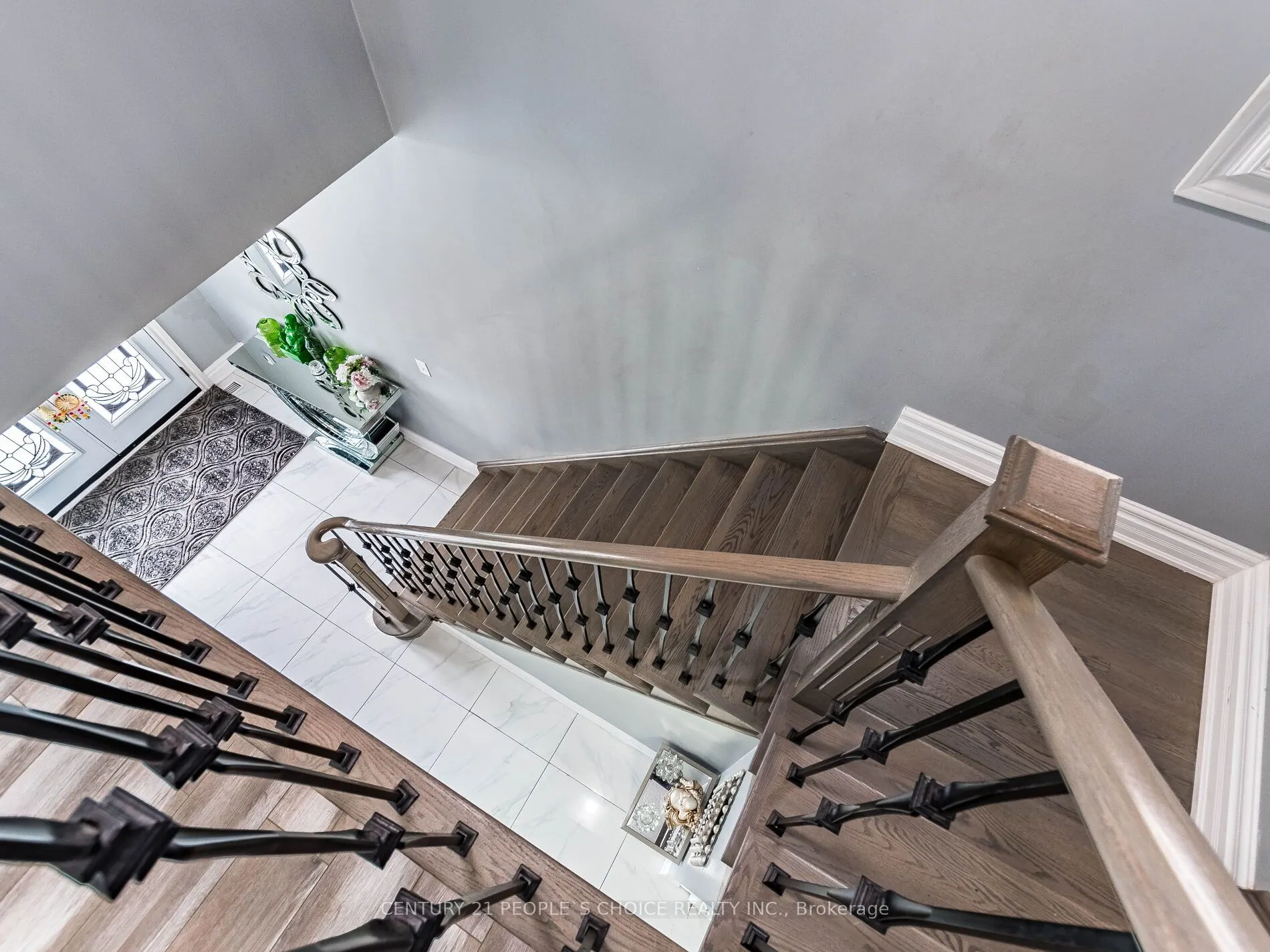 367 Mountainash Road