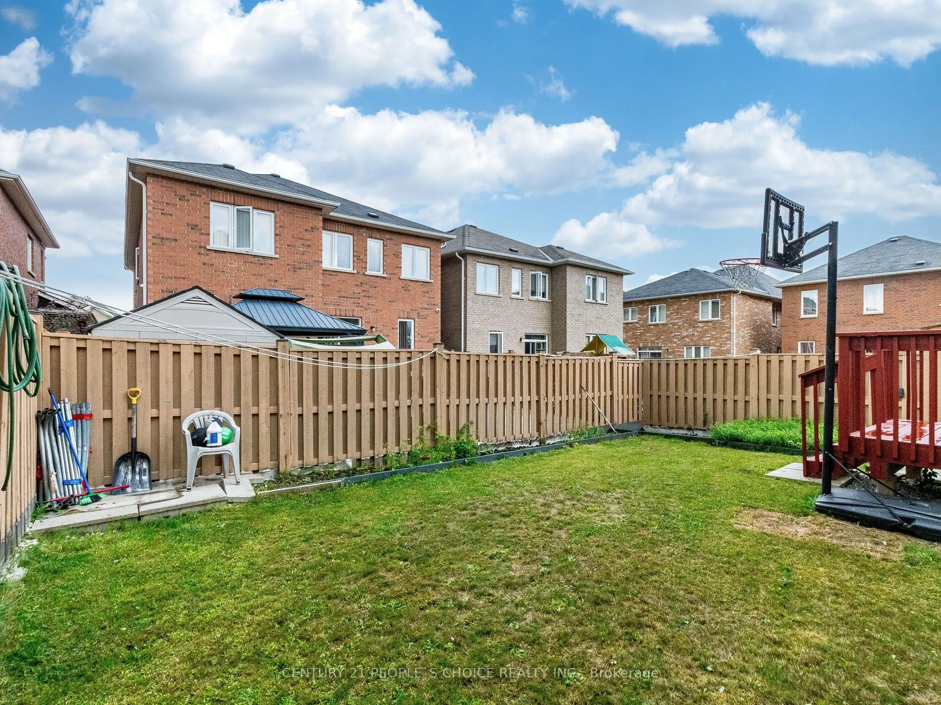 367 Mountainash Road