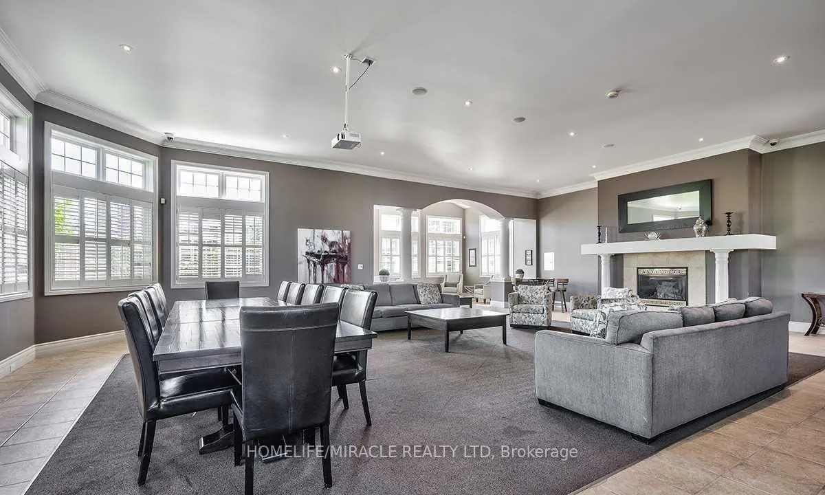 1440 Bishops Gate, #306