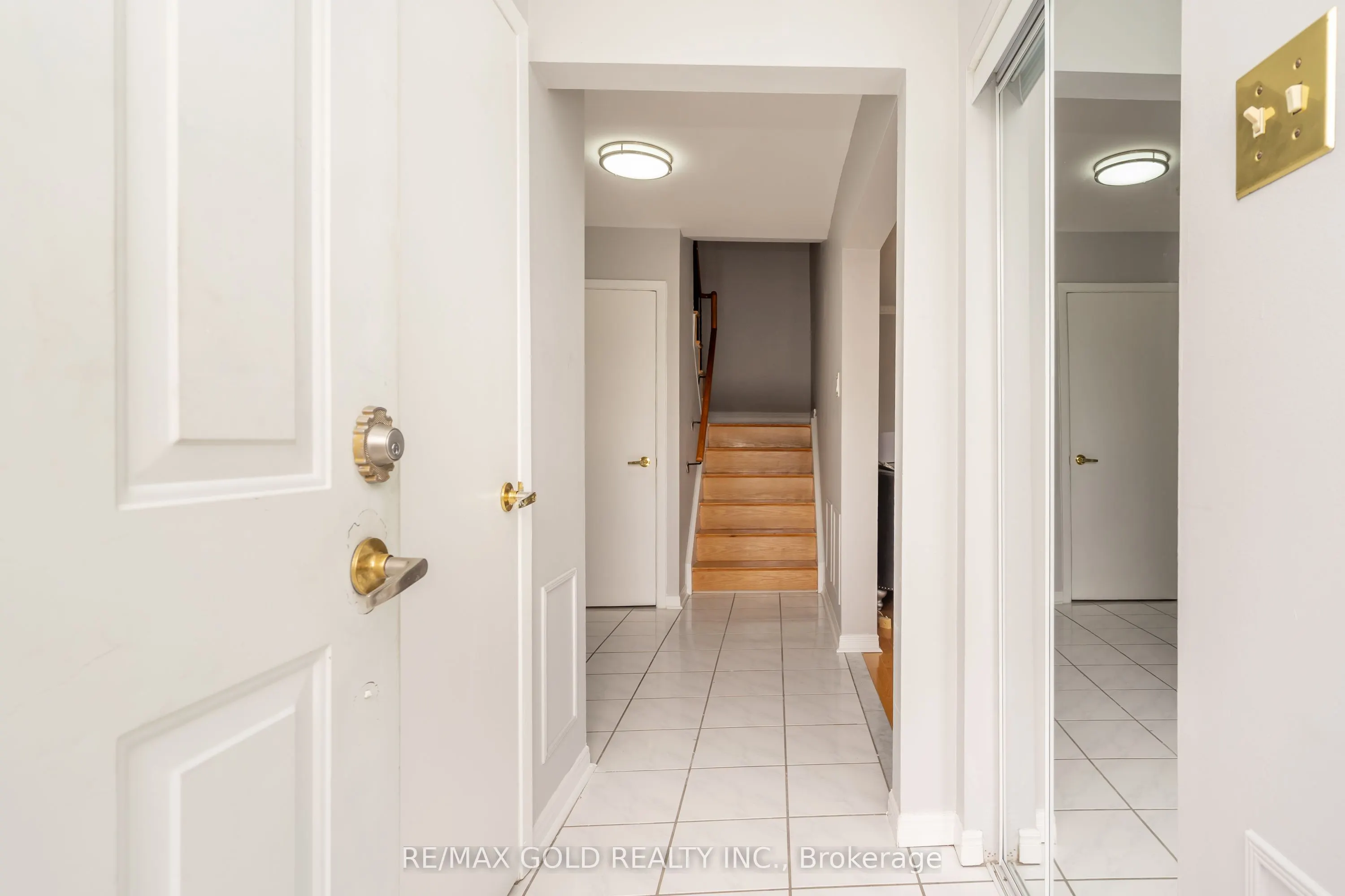 66 Danesbury Crescent