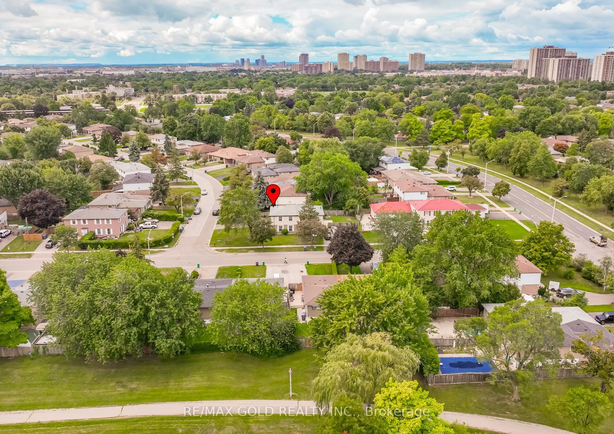 66 Danesbury Crescent