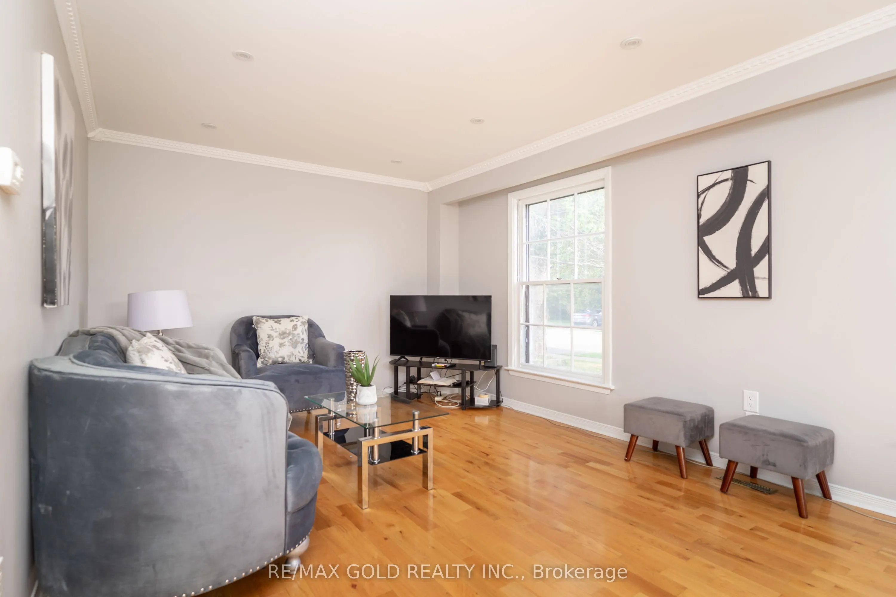66 Danesbury Crescent