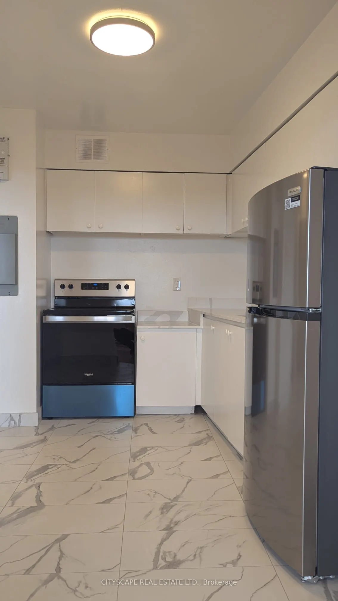 5348 Lakeshore Road, #510