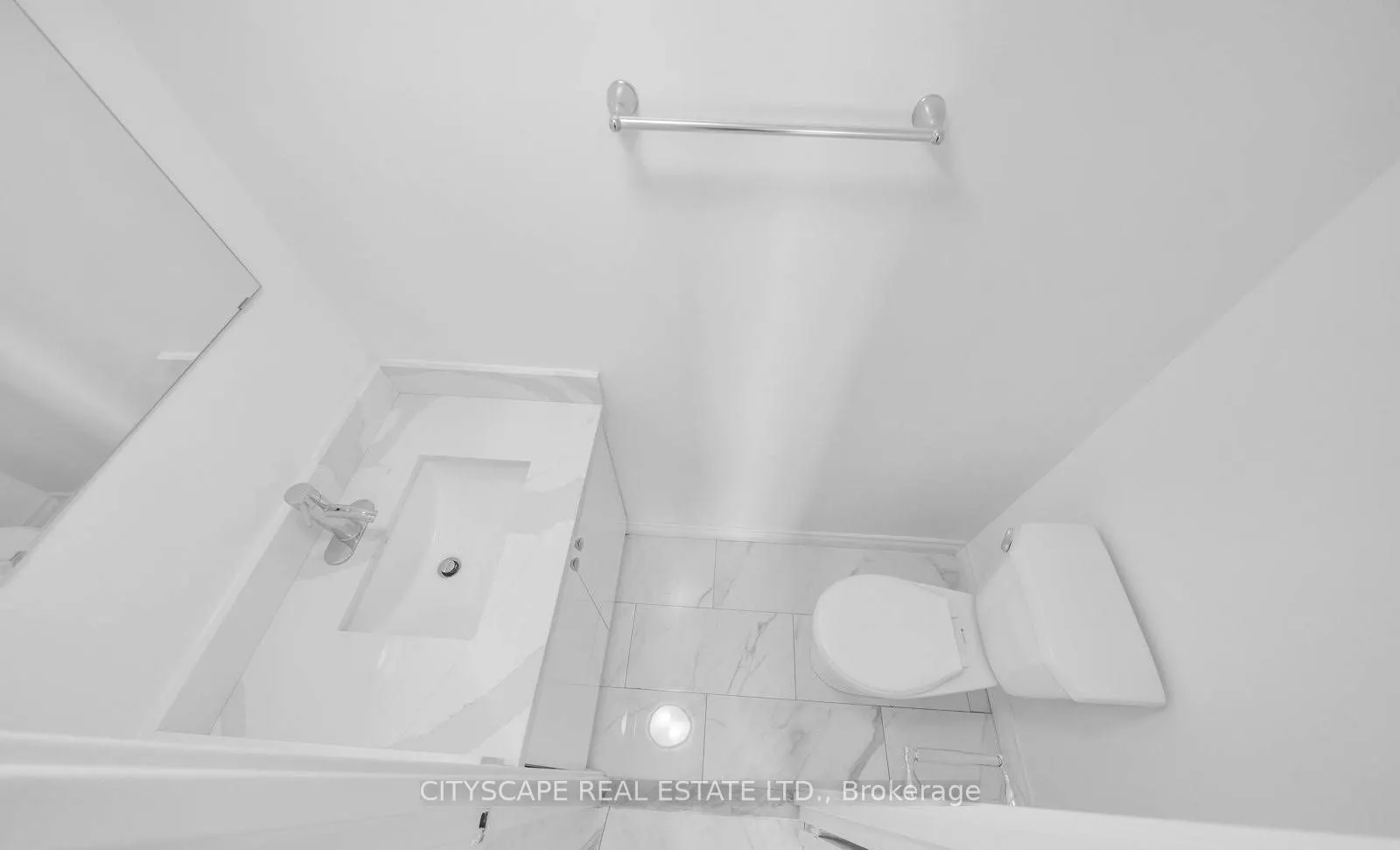 5348 Lakeshore Road, #510