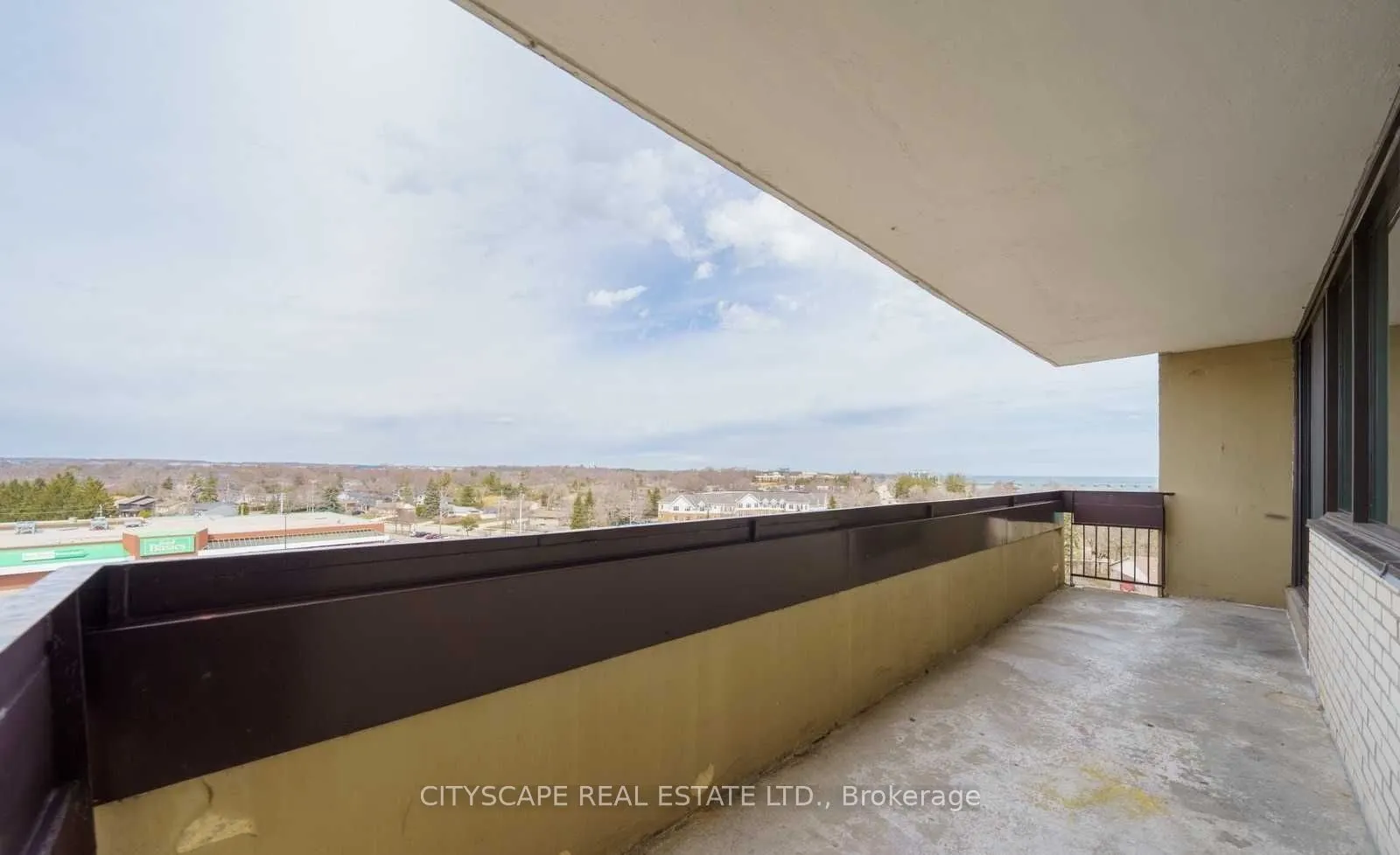 5348 Lakeshore Road, #510
