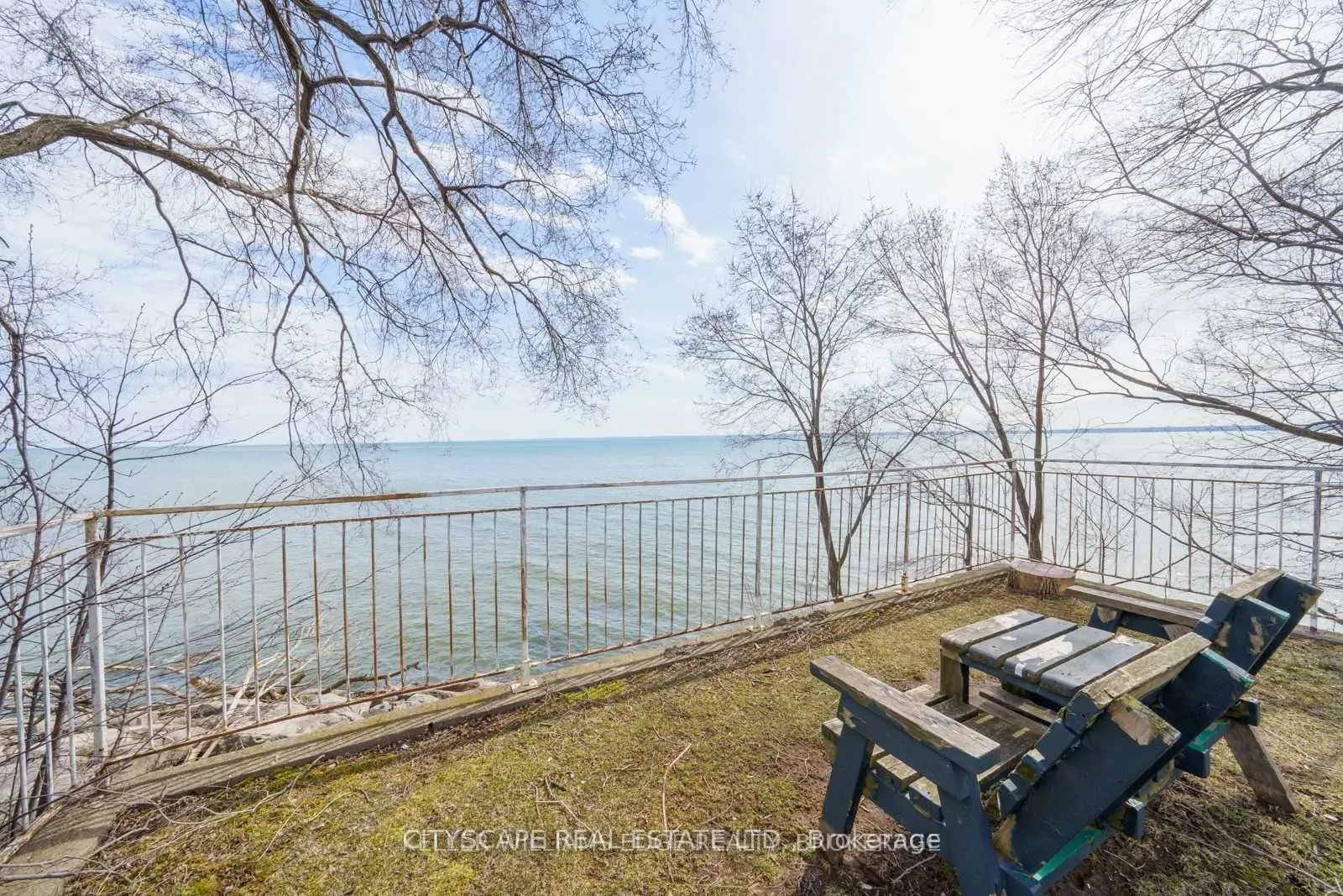 5348 Lakeshore Road, #510